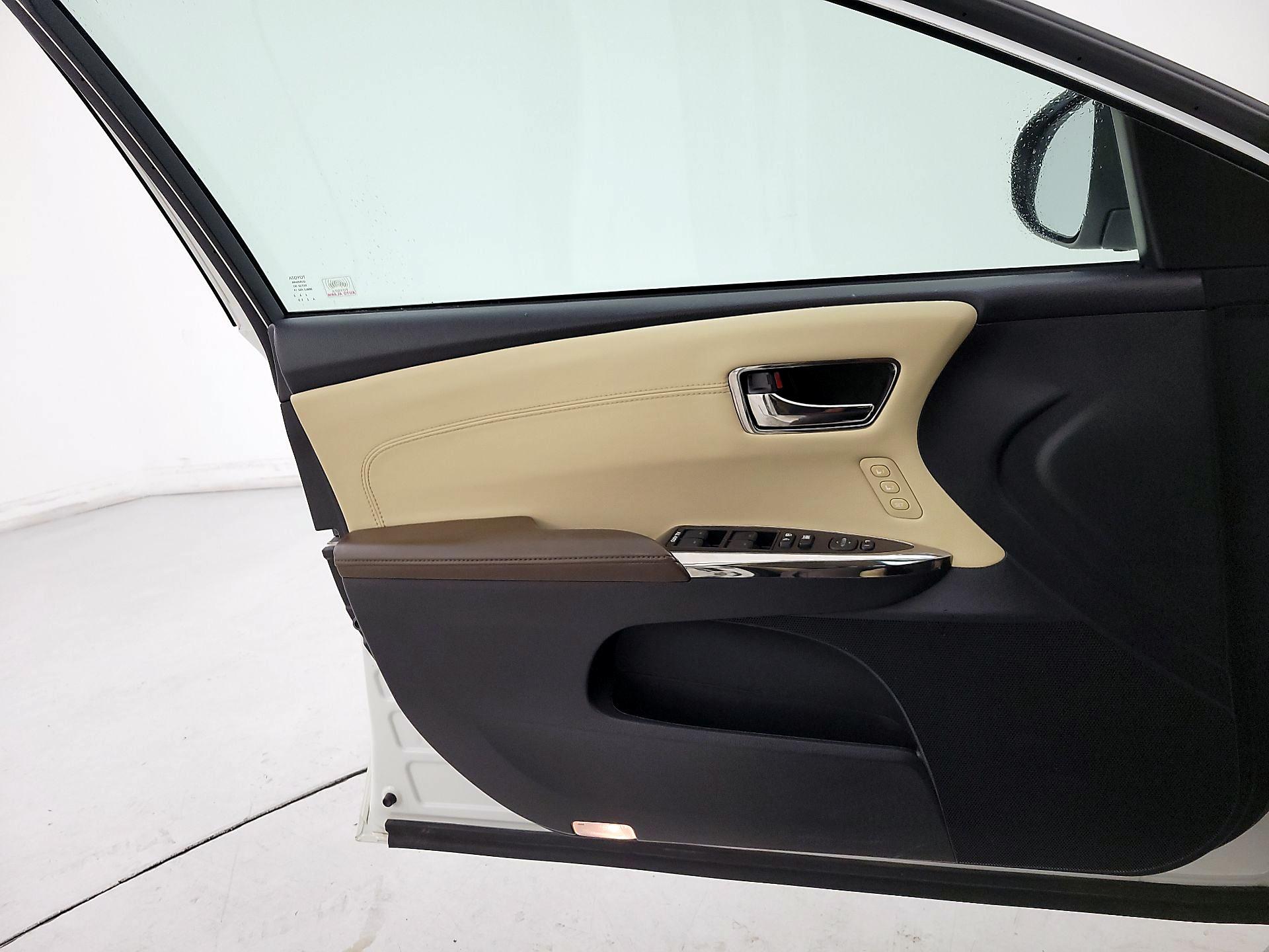 Thumbnail: 2014 Toyota Avalon - 12