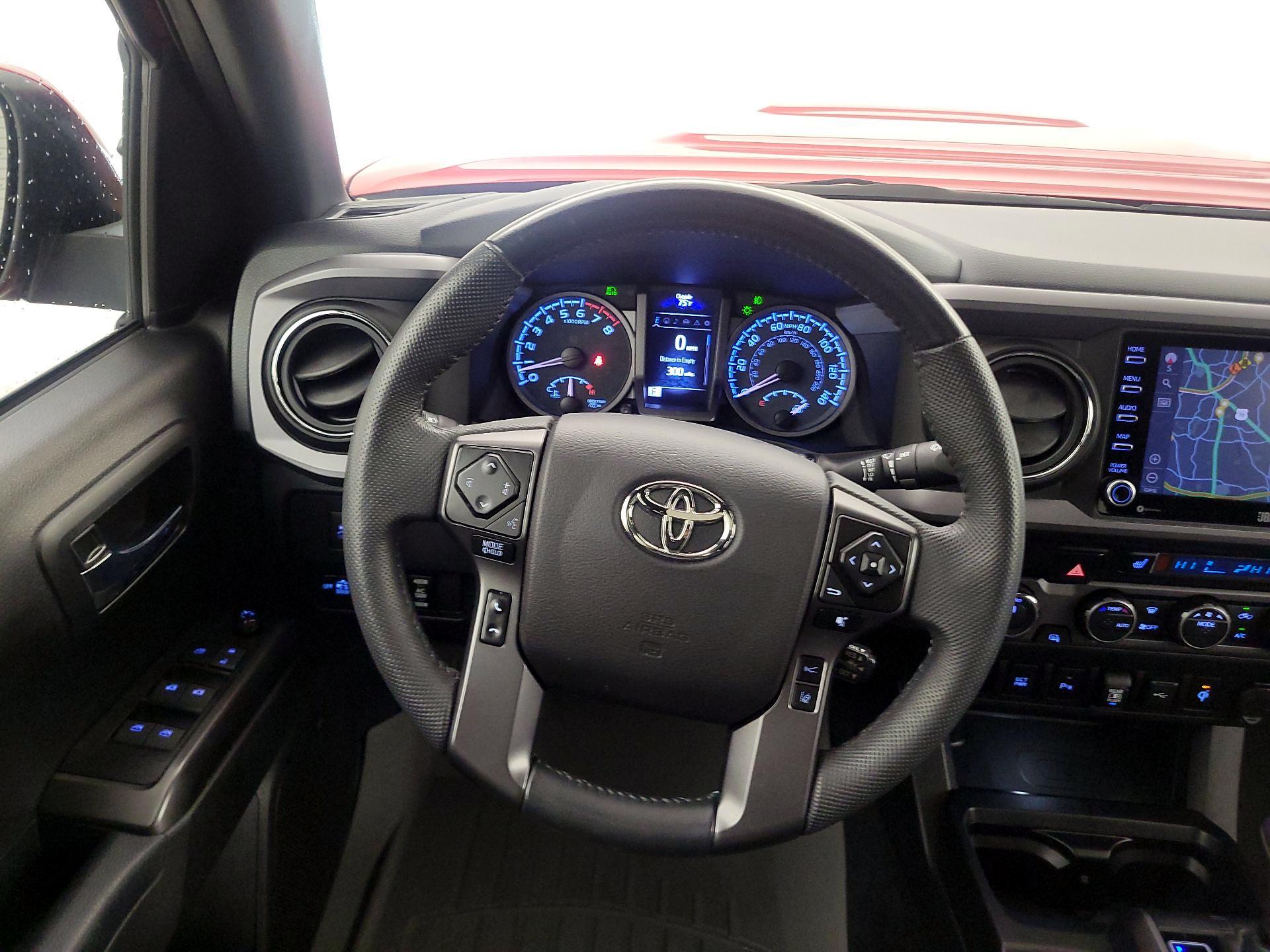 Thumbnail: 2021 Toyota Tacoma - 10