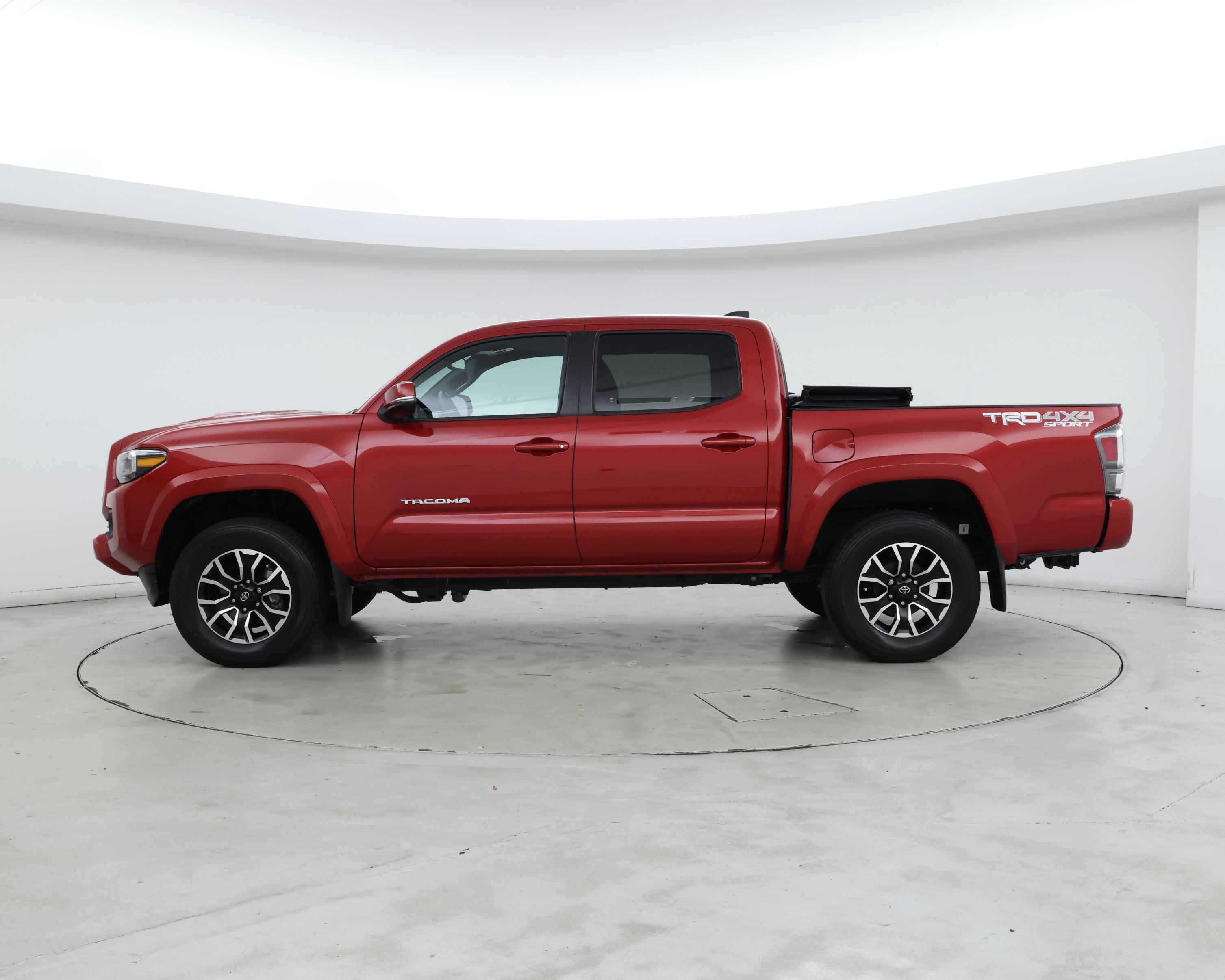 Thumbnail: 2021 Toyota Tacoma - 3