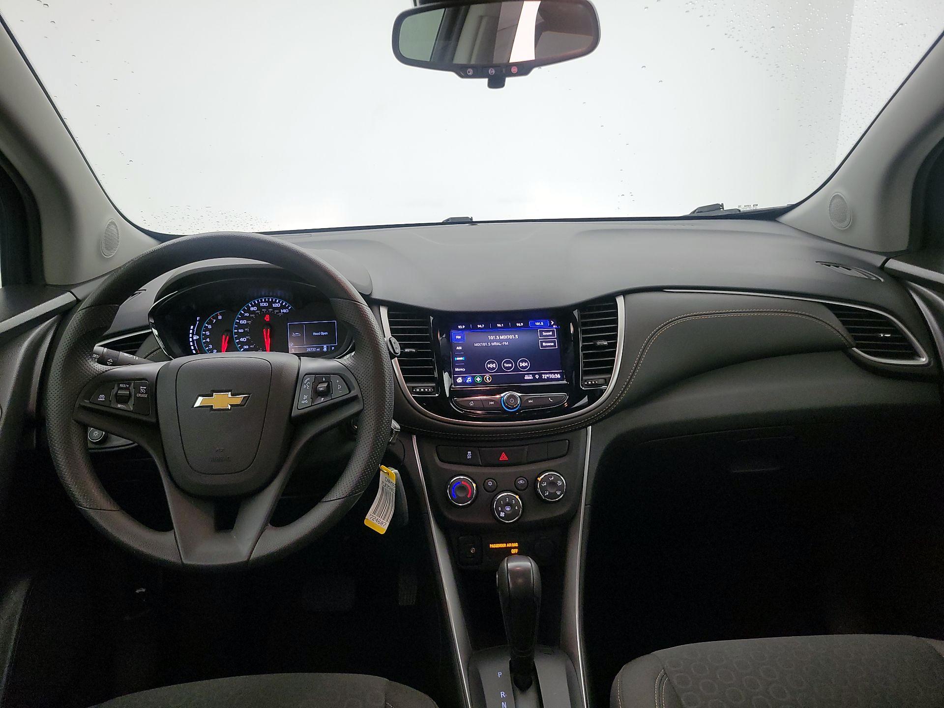 Thumbnail: 2022 Chevrolet Trax - 9