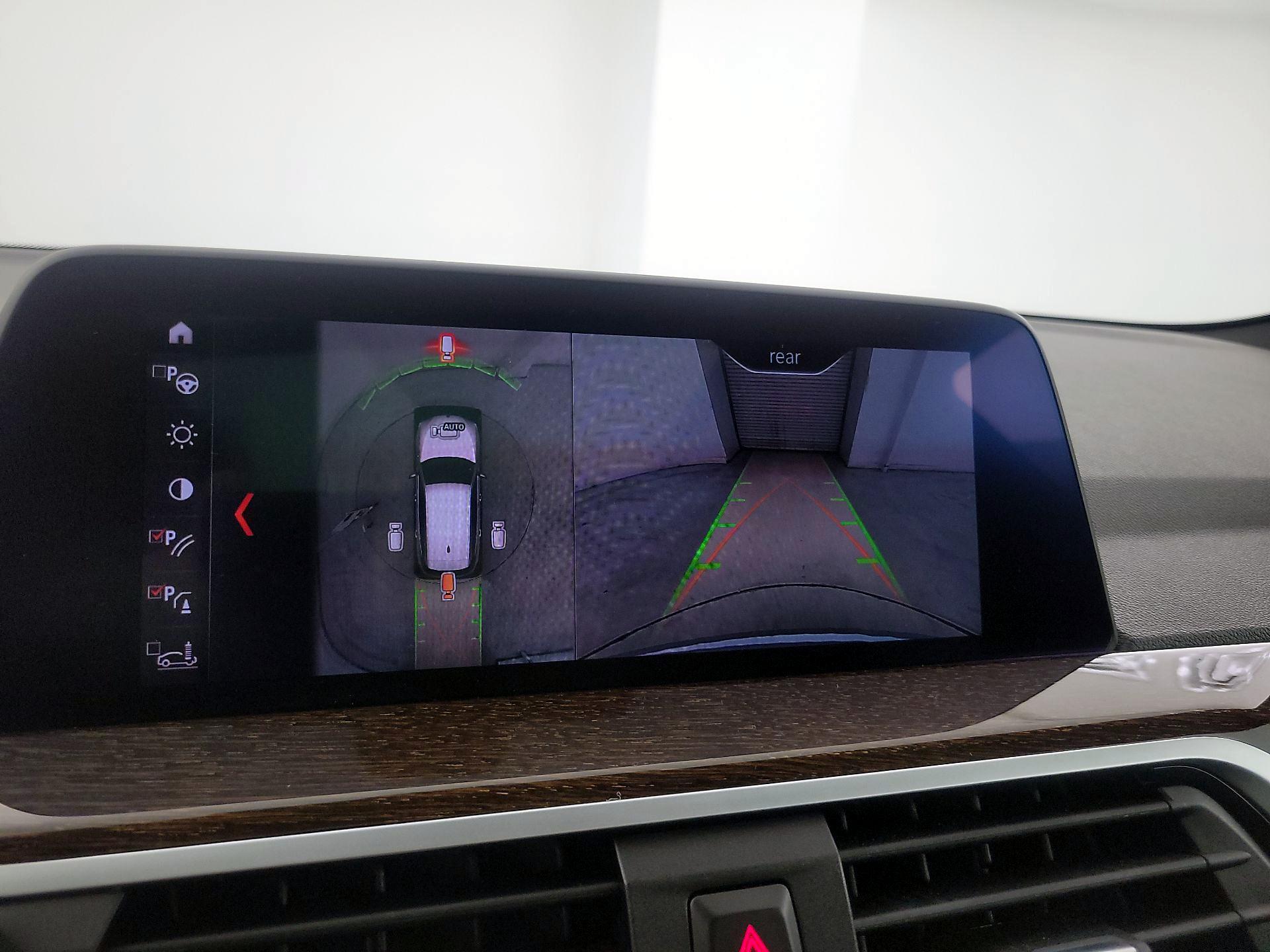 Thumbnail: 2021 BMW X3 - 15