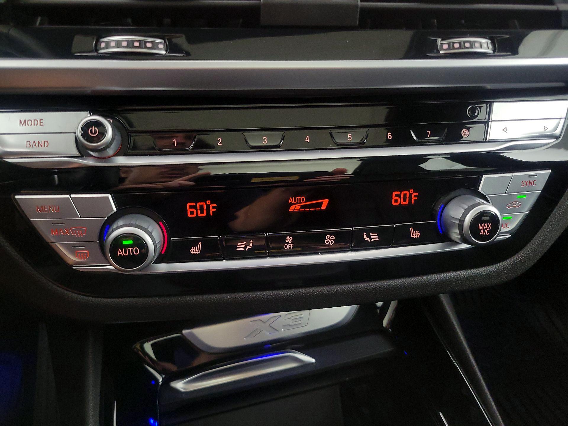 Thumbnail: 2021 BMW X3 - 17