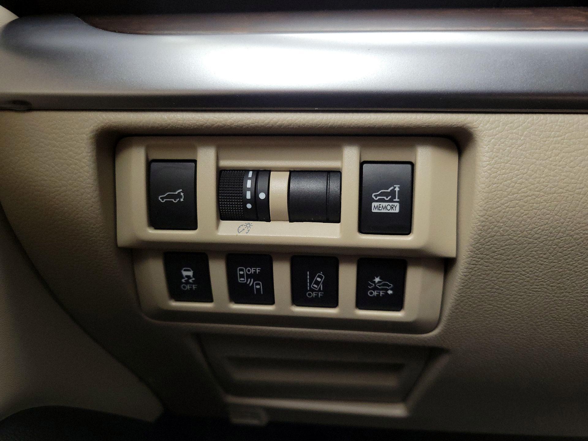 Thumbnail: 2019 Subaru Outback - 13