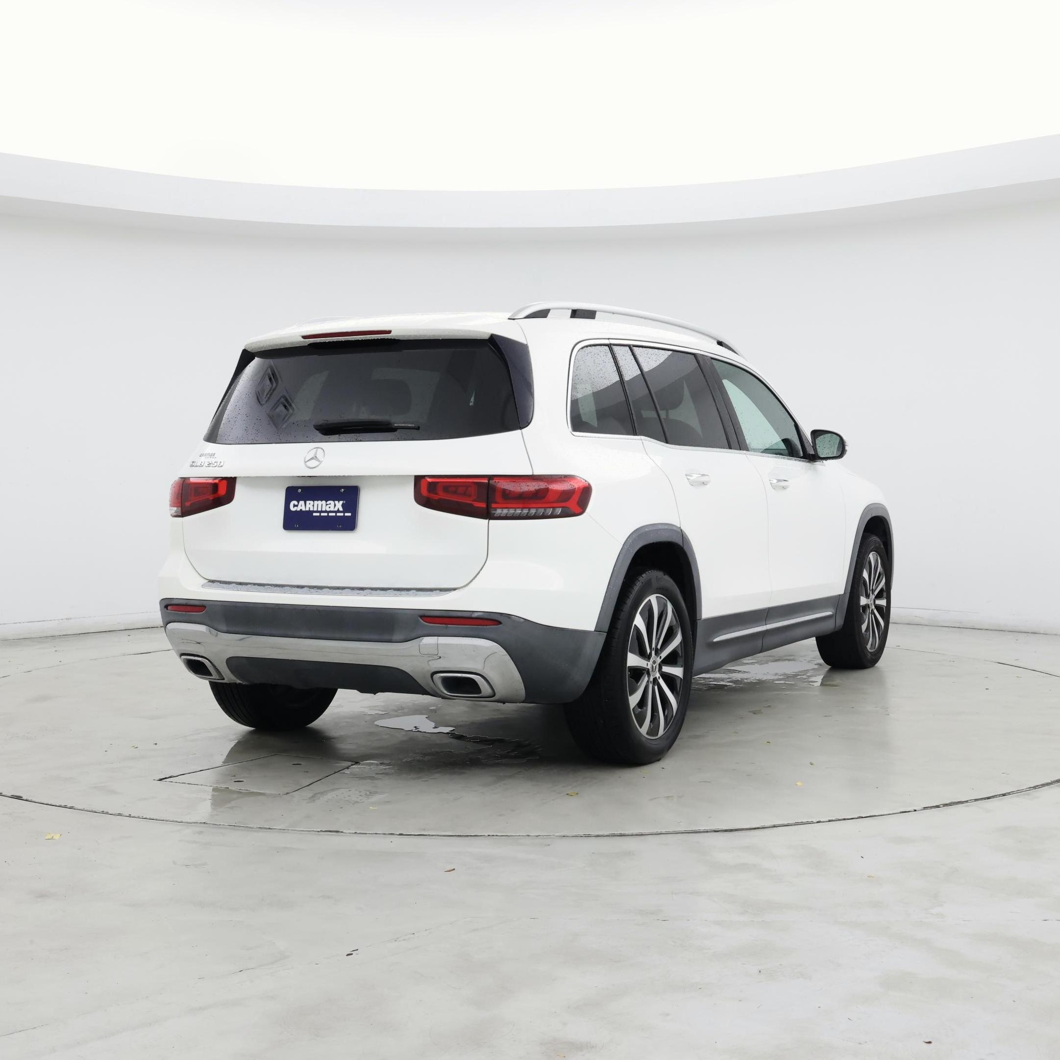 Thumbnail: 2021 Mercedes-Benz GLB - 8