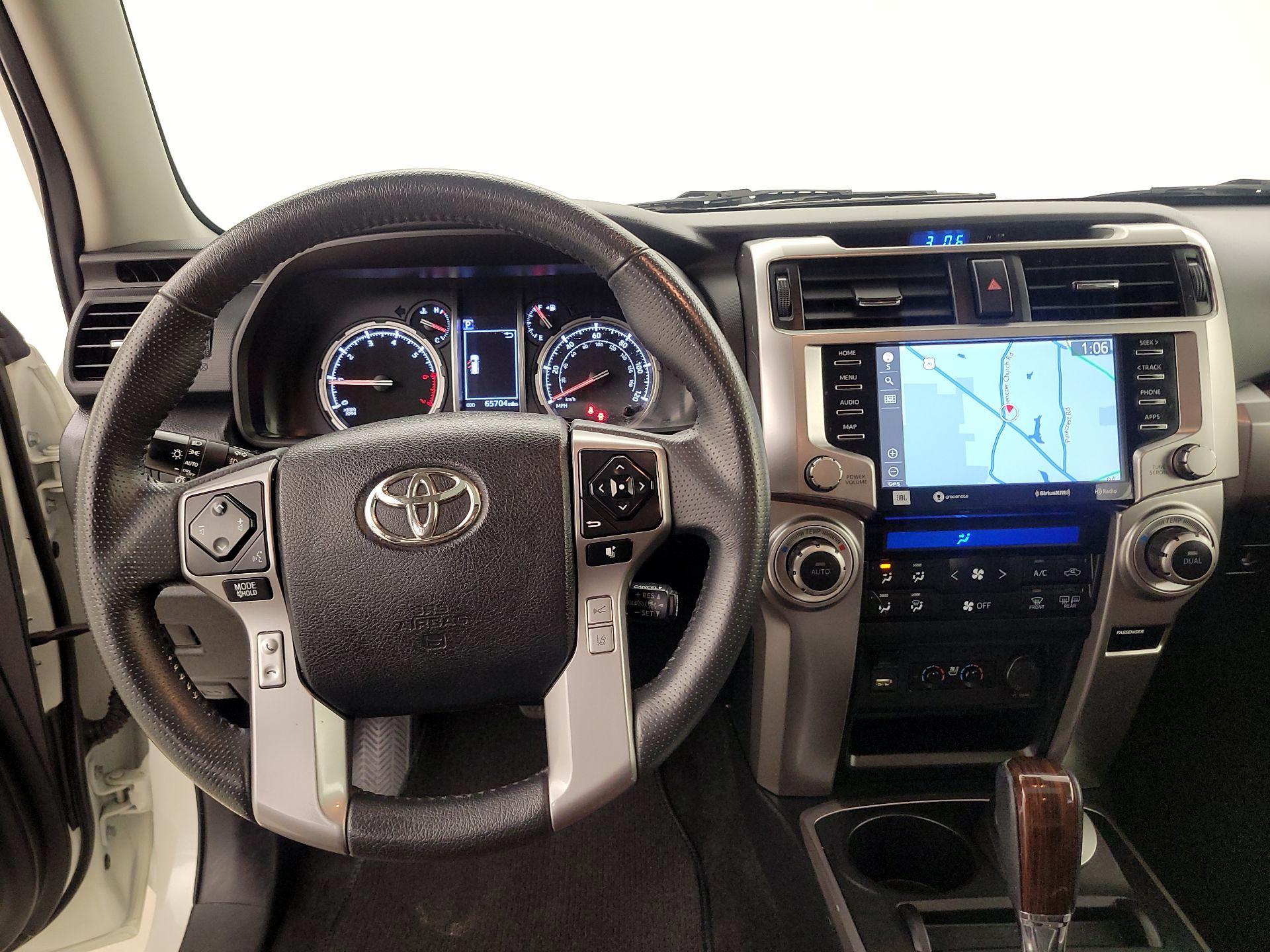 Thumbnail: 2020 Toyota 4Runner - 9