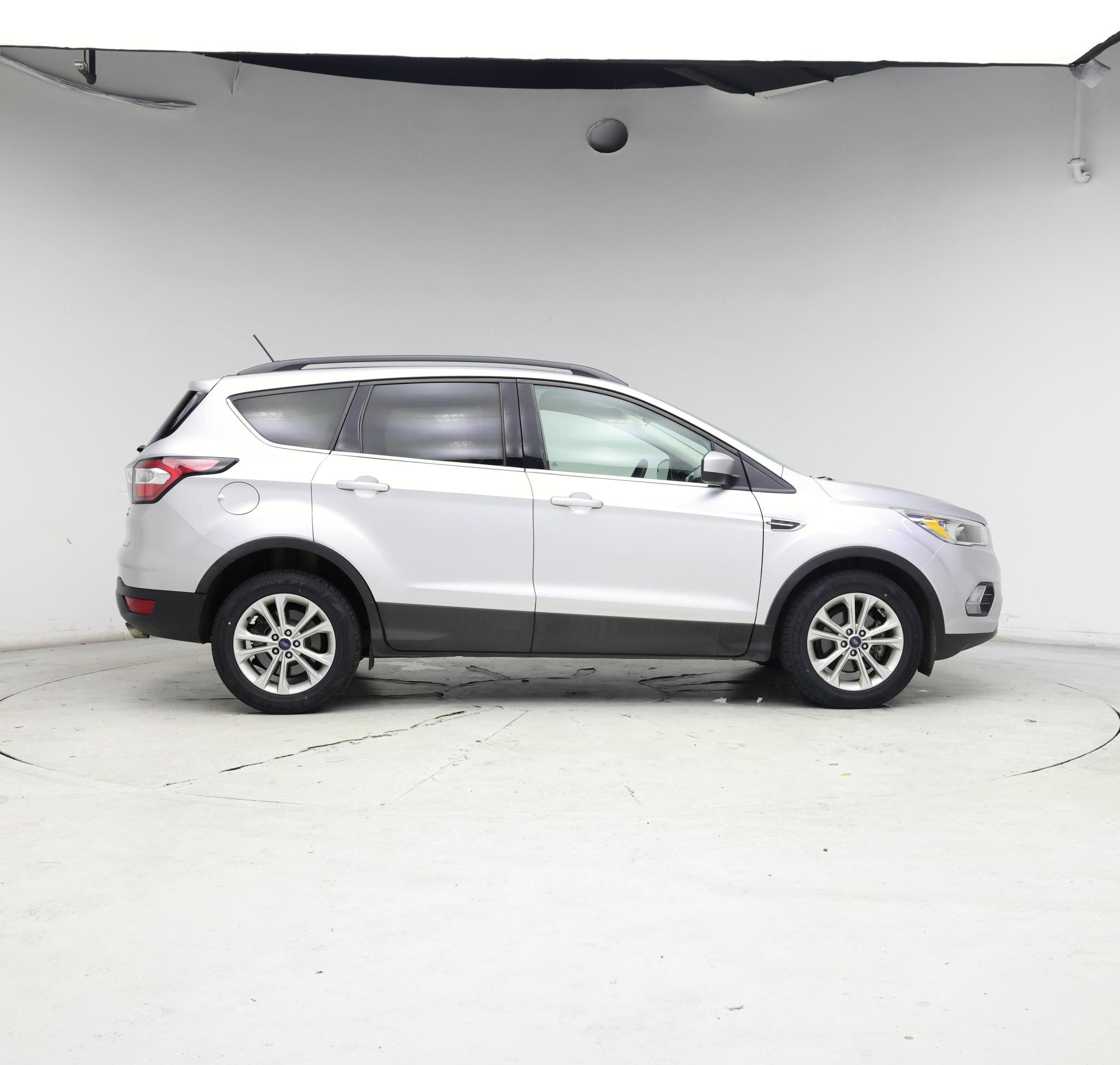 Thumbnail: 2018 Ford Escape - 7