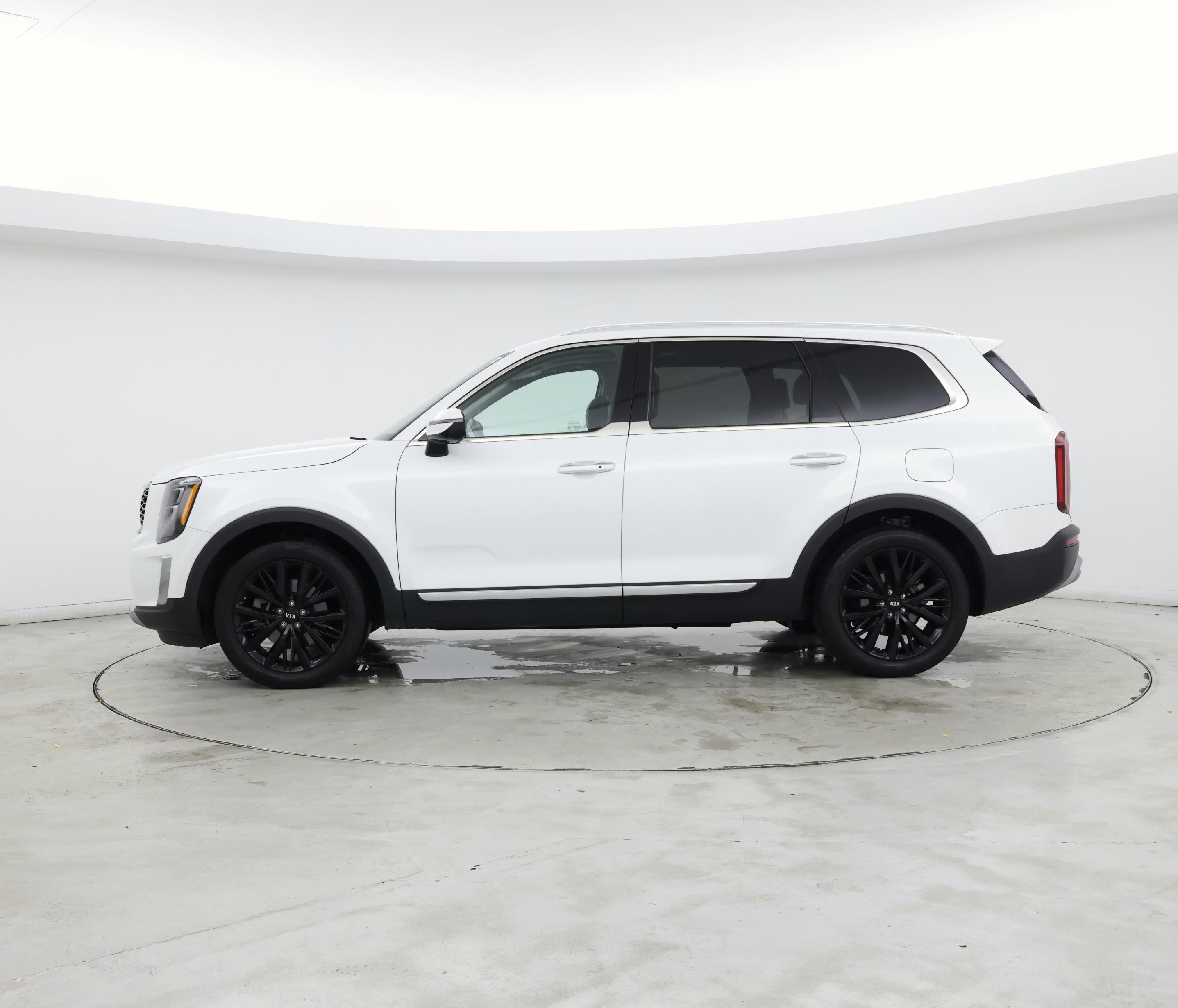 Thumbnail: 2020 Kia Telluride - 3