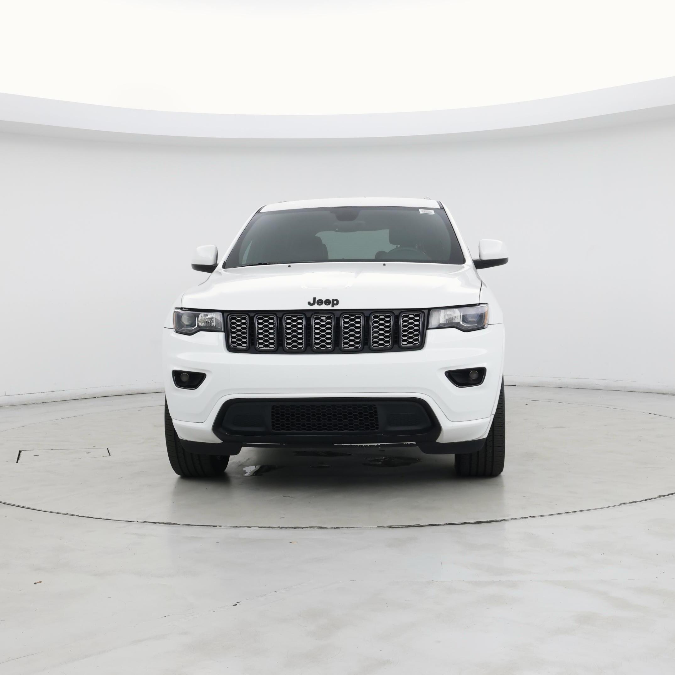 Thumbnail: 2018 Jeep Grand Cherokee - 5