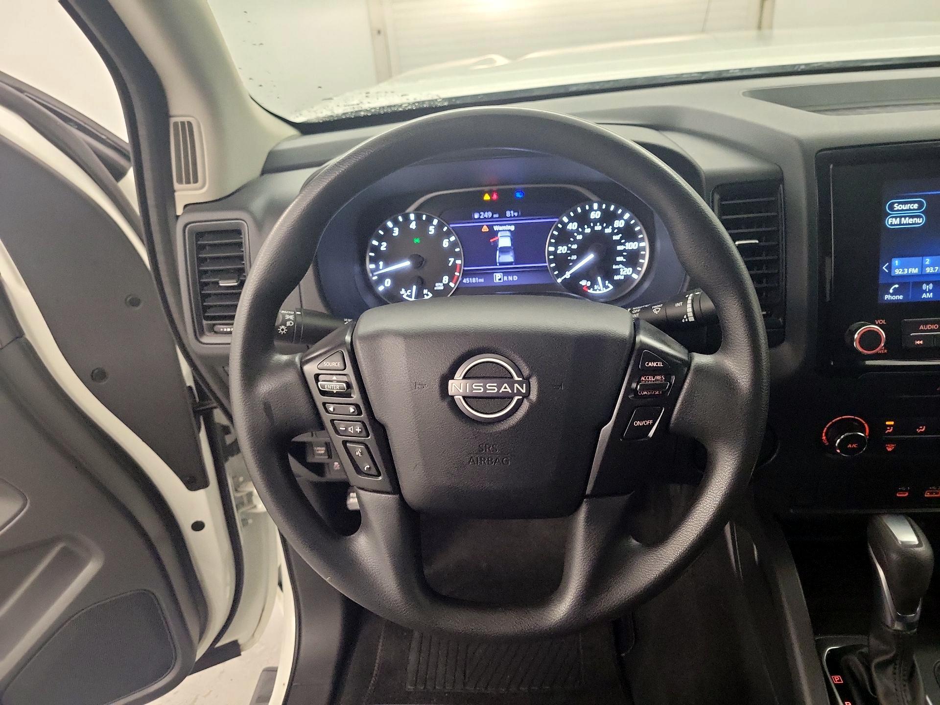 Thumbnail: 2022 Nissan Frontier - 10