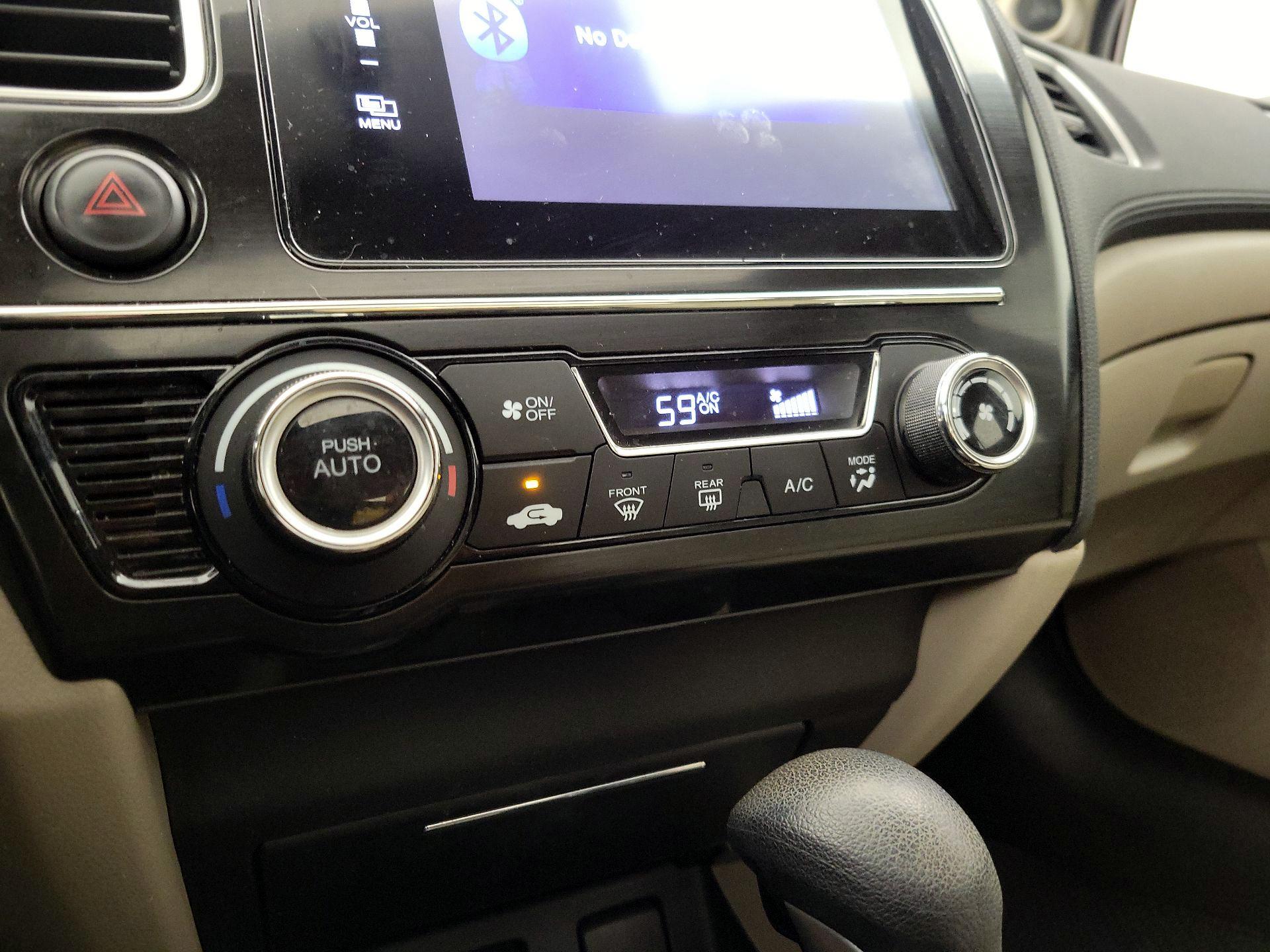 Thumbnail: 2015 Honda Civic - 16
