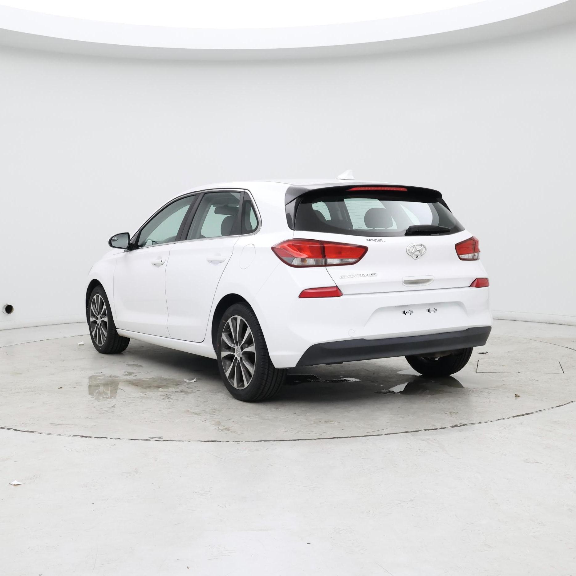 Thumbnail: 2018 Hyundai Elantra - 2