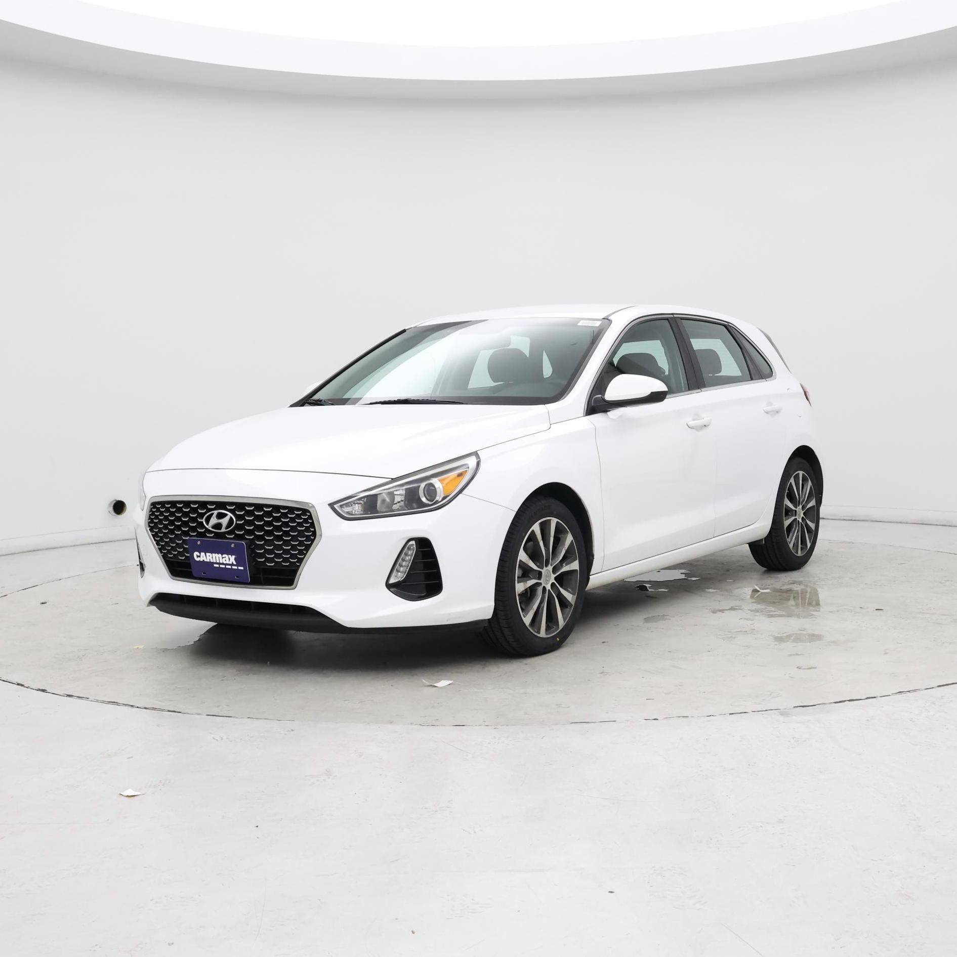 Thumbnail: 2018 Hyundai Elantra - 4