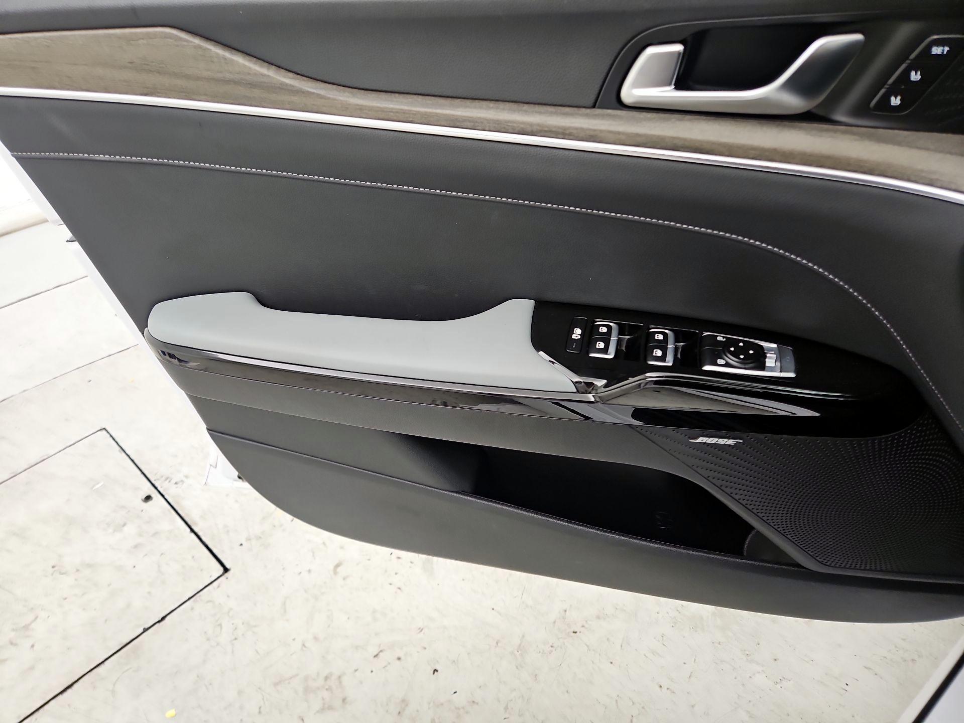 Thumbnail: 2023 Kia K5 - 12