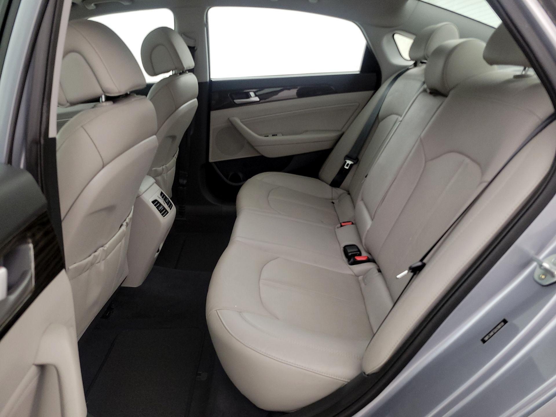 Thumbnail: 2016 Hyundai Sonata - 20