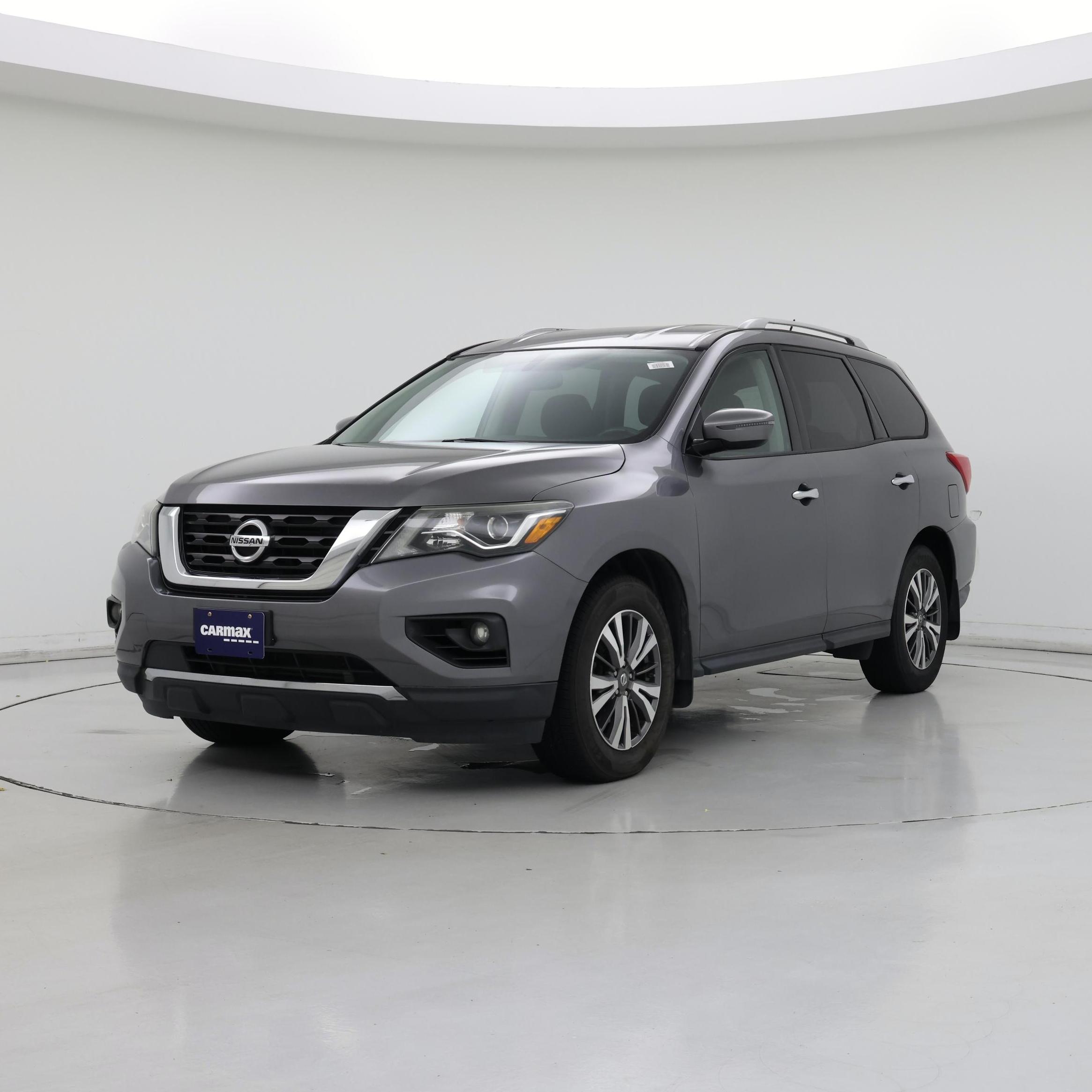 Thumbnail: 2017 Nissan Pathfinder - 4