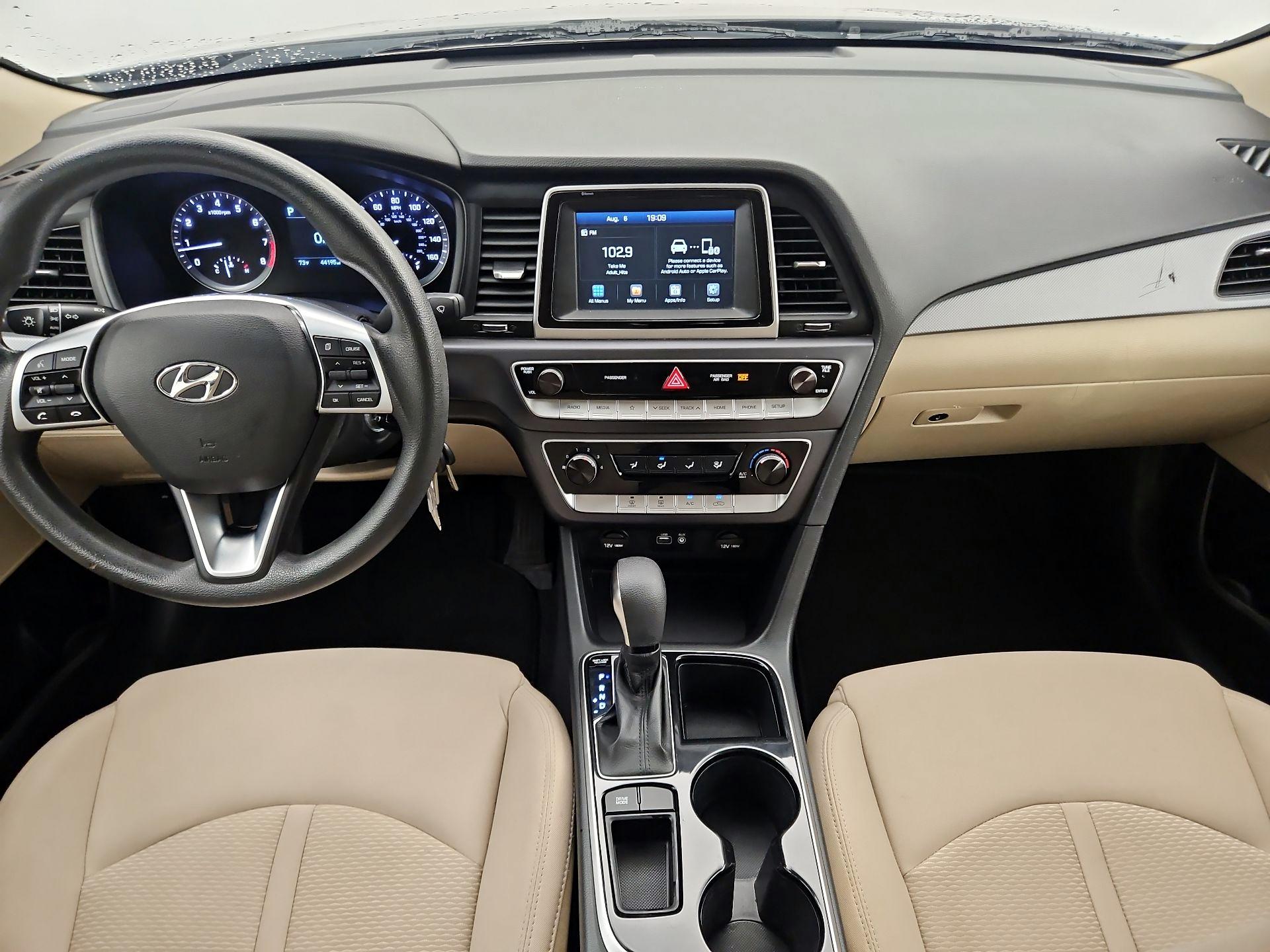 Thumbnail: 2019 Hyundai Sonata - 9