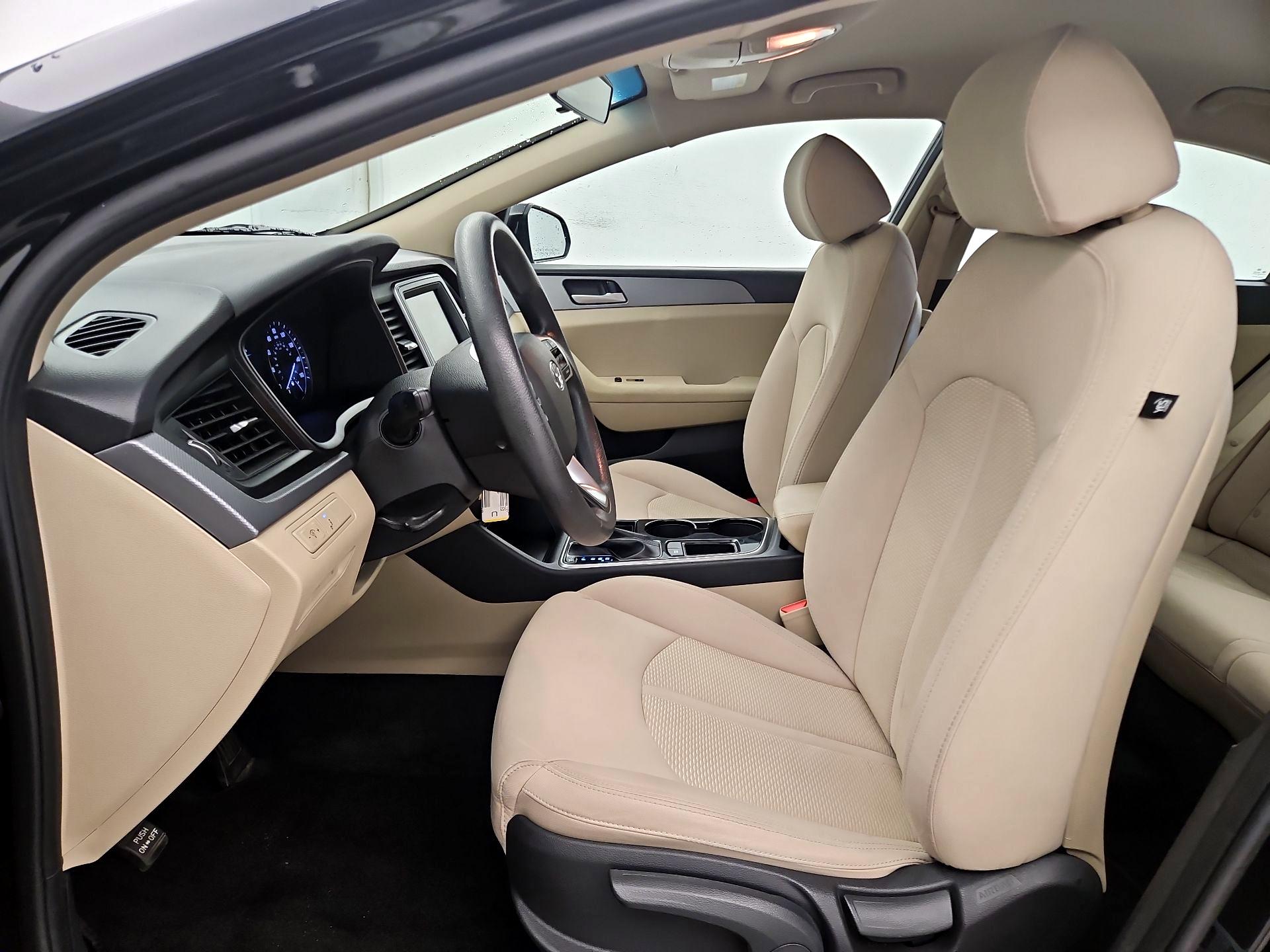 Thumbnail: 2019 Hyundai Sonata - 11