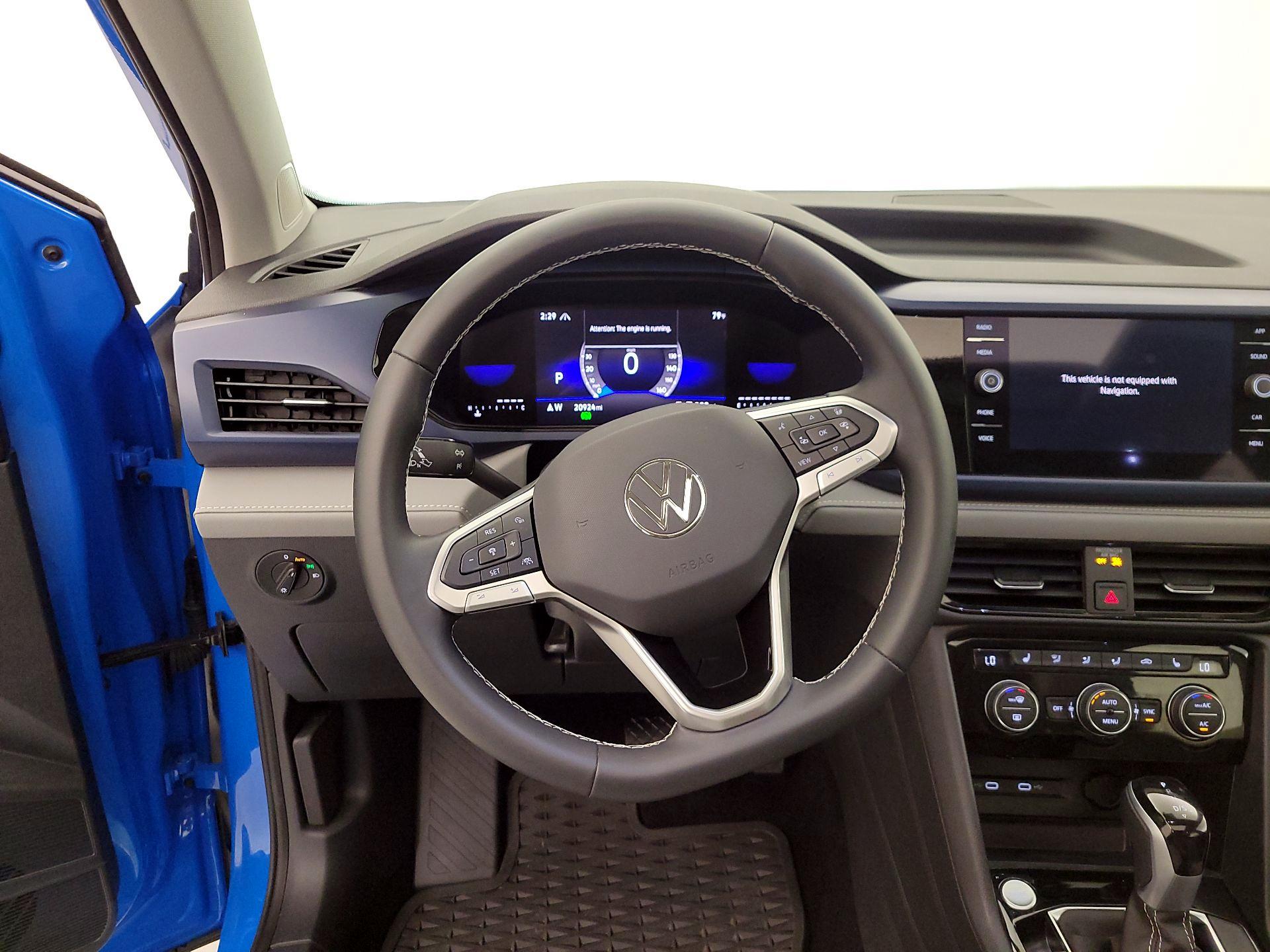 Thumbnail: 2024 Volkswagen Taos - 10