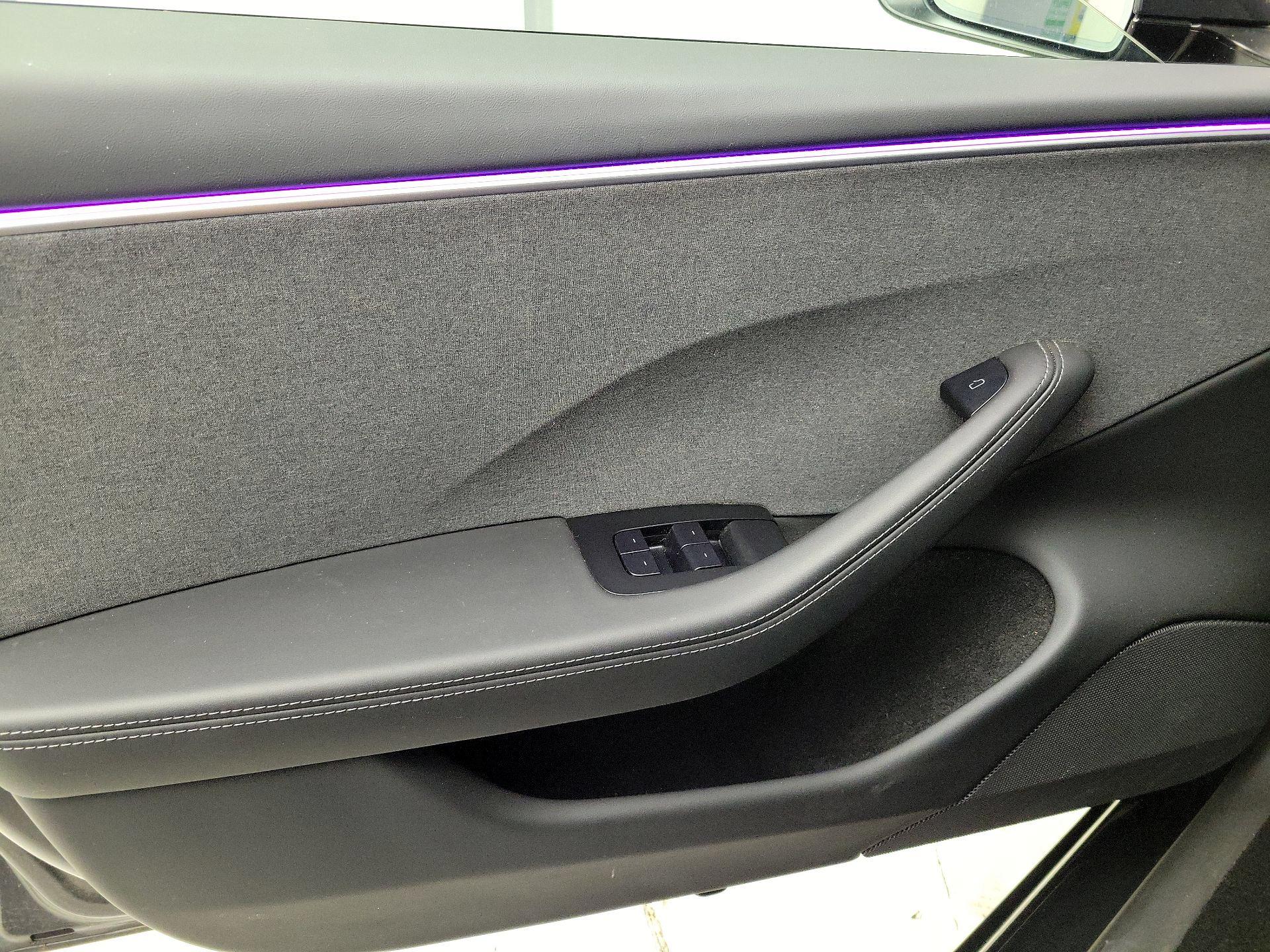 Thumbnail: 2025 Tesla Model 3 - 12