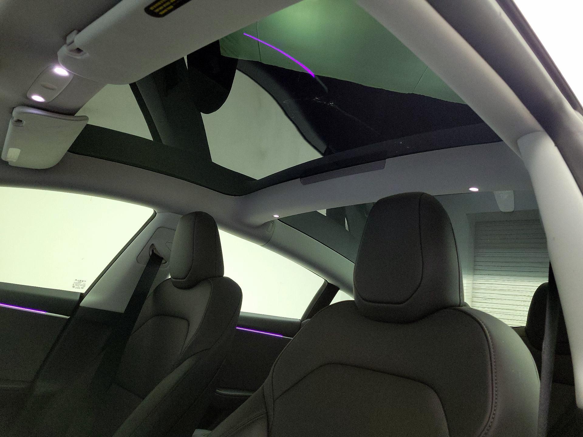 Thumbnail: 2025 Tesla Model 3 - 20