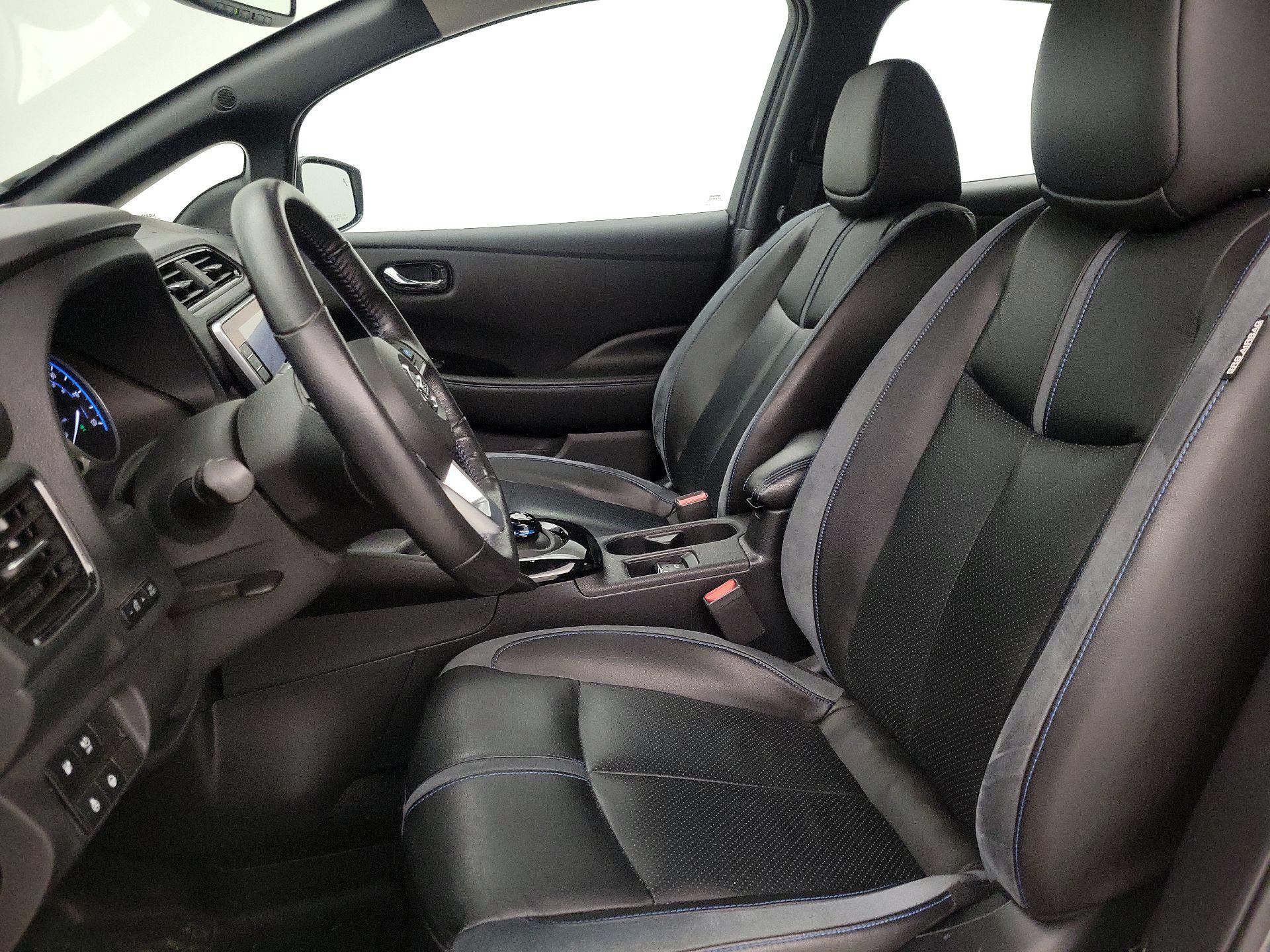 Thumbnail: 2019 Nissan Leaf - 11