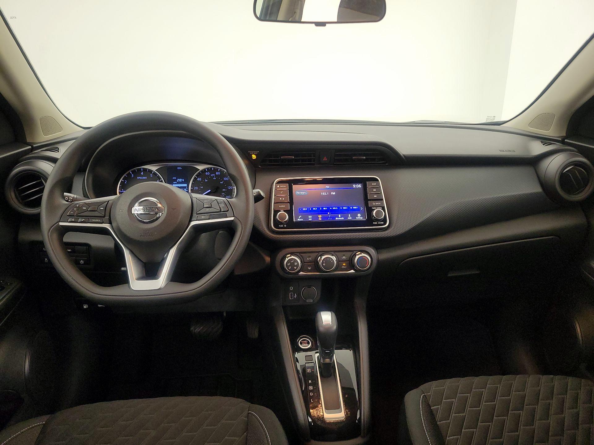 Thumbnail: 2021 Nissan Kicks - 9