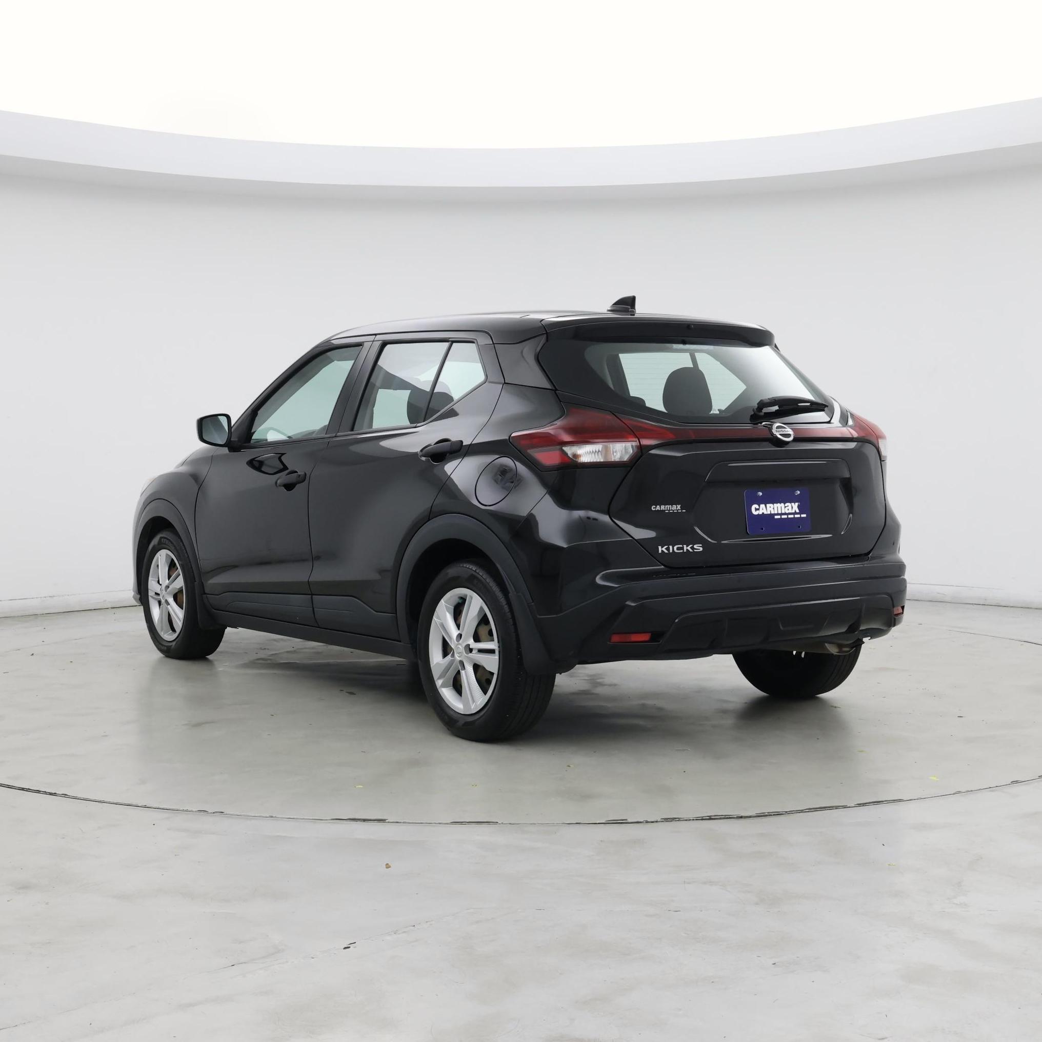 Thumbnail: 2021 Nissan Kicks - 2