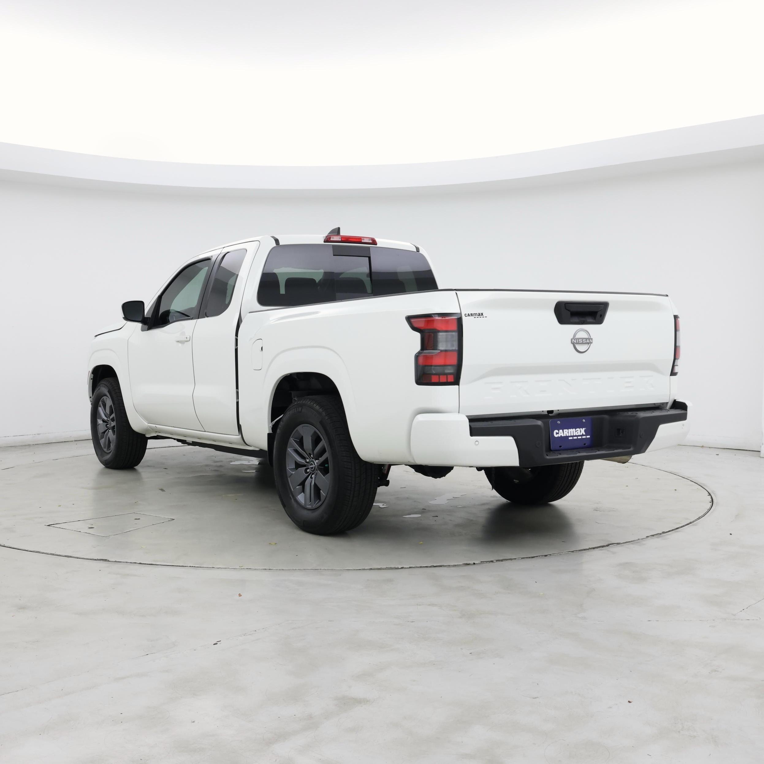 Thumbnail: 2025 Nissan Frontier - 2