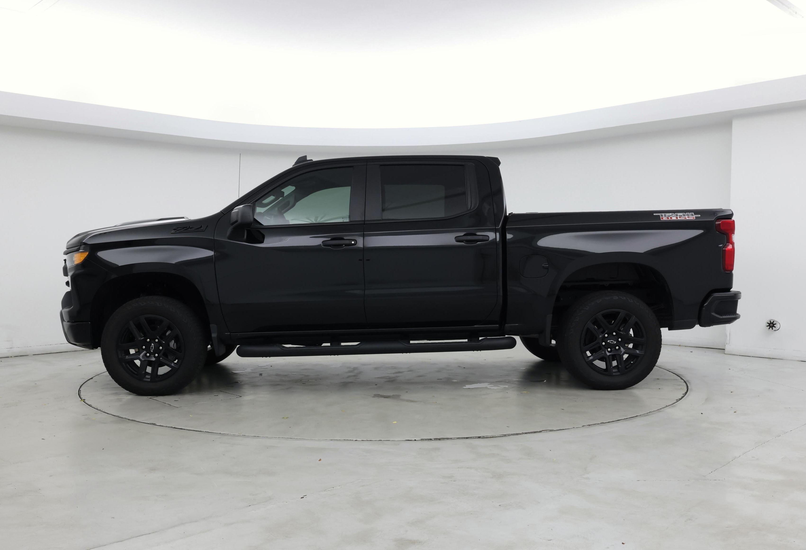 Thumbnail: 2024 Chevrolet Silverado 1500 - 3