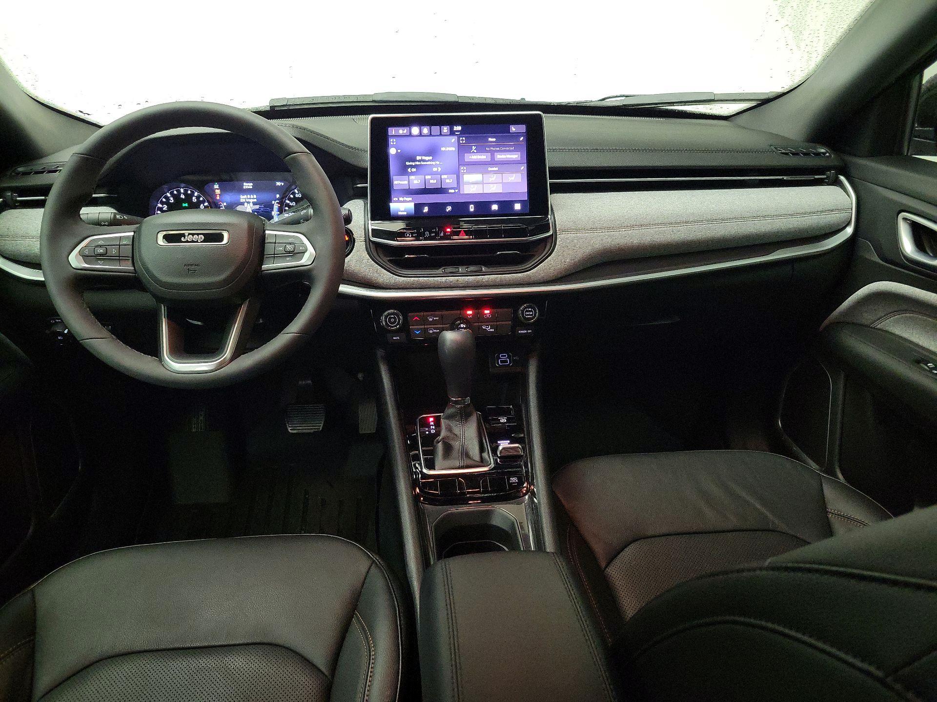 Thumbnail: 2023 Jeep Compass - 9