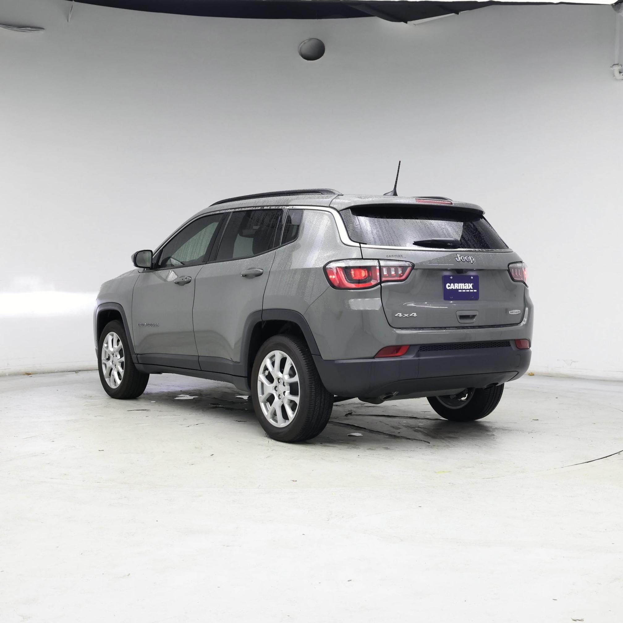 Thumbnail: 2023 Jeep Compass - 2