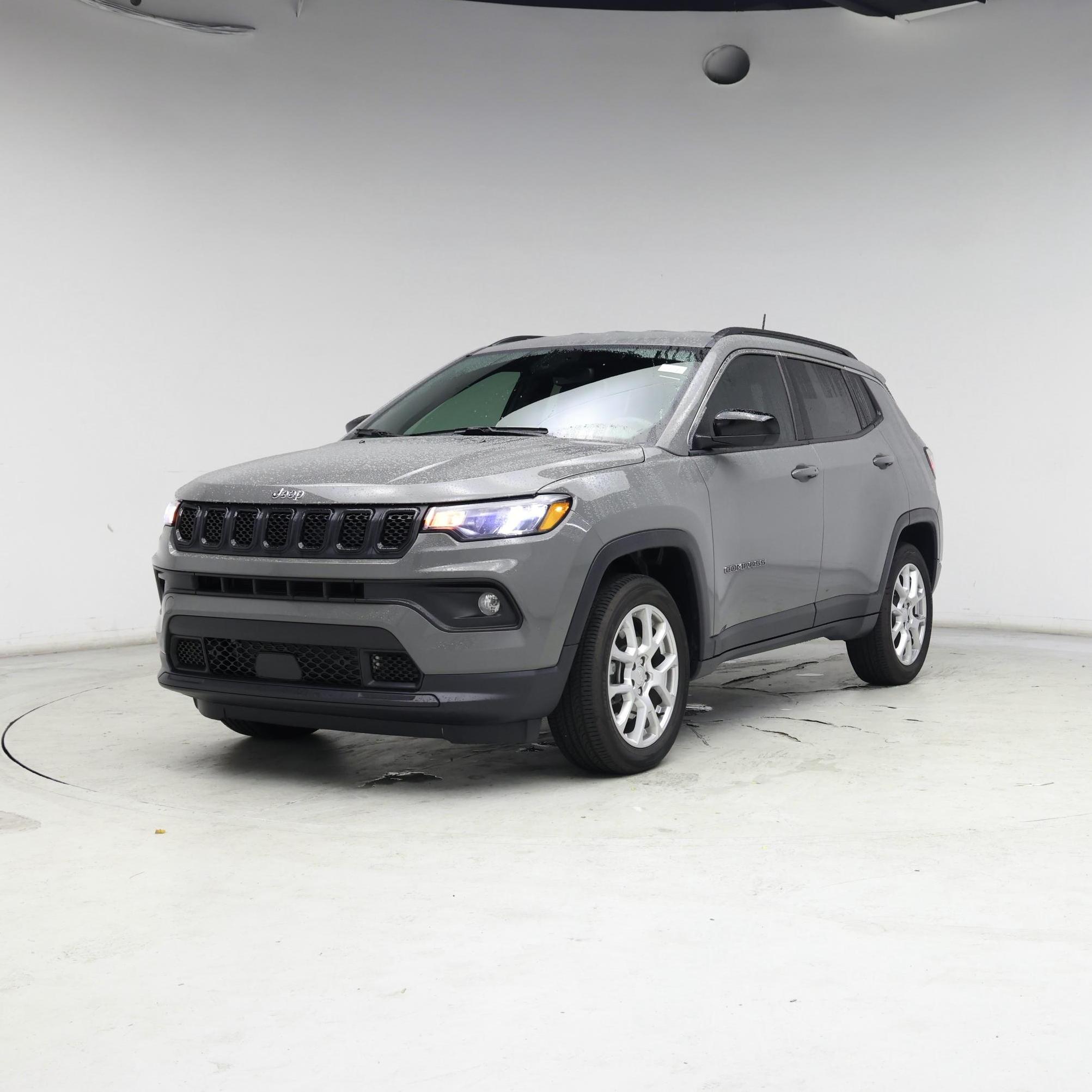 Thumbnail: 2023 Jeep Compass - 4