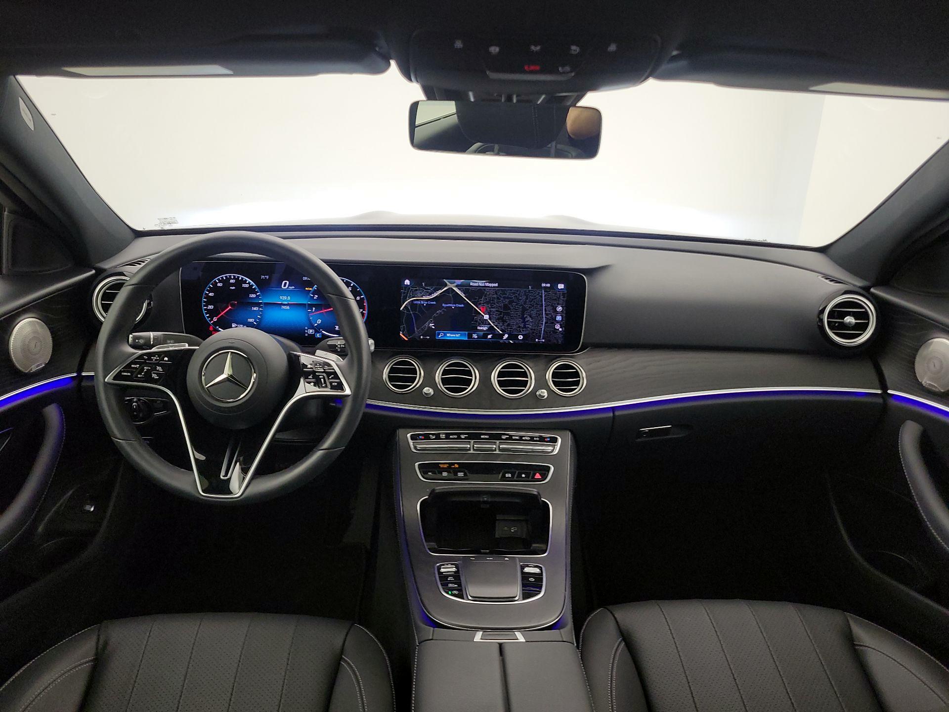 Thumbnail: 2023 Mercedes-Benz E-Class - 9
