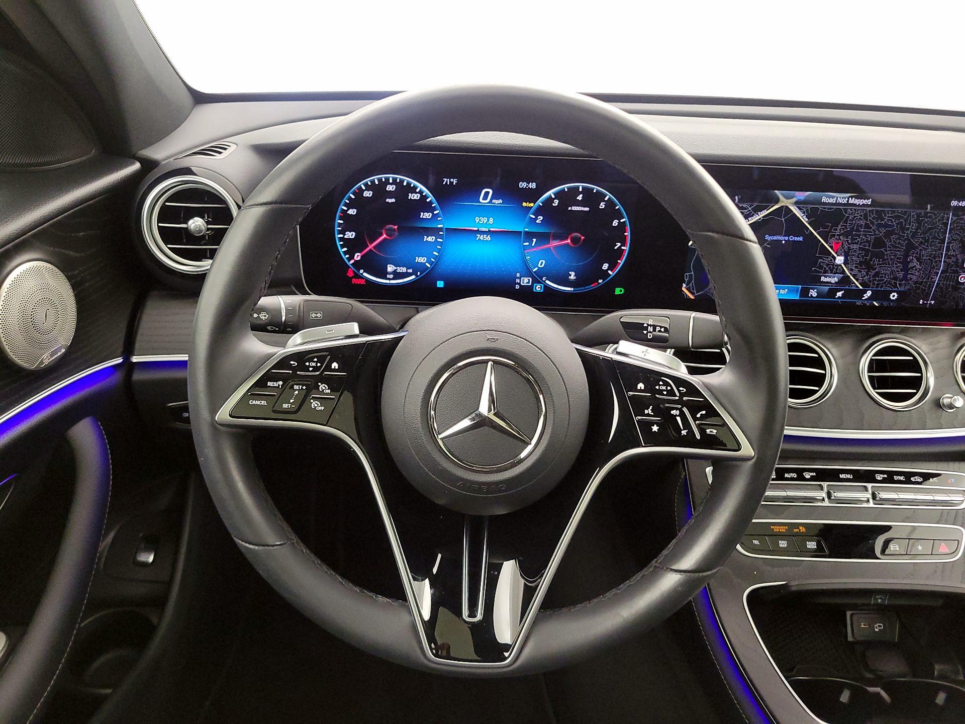 Thumbnail: 2023 Mercedes-Benz E-Class - 10