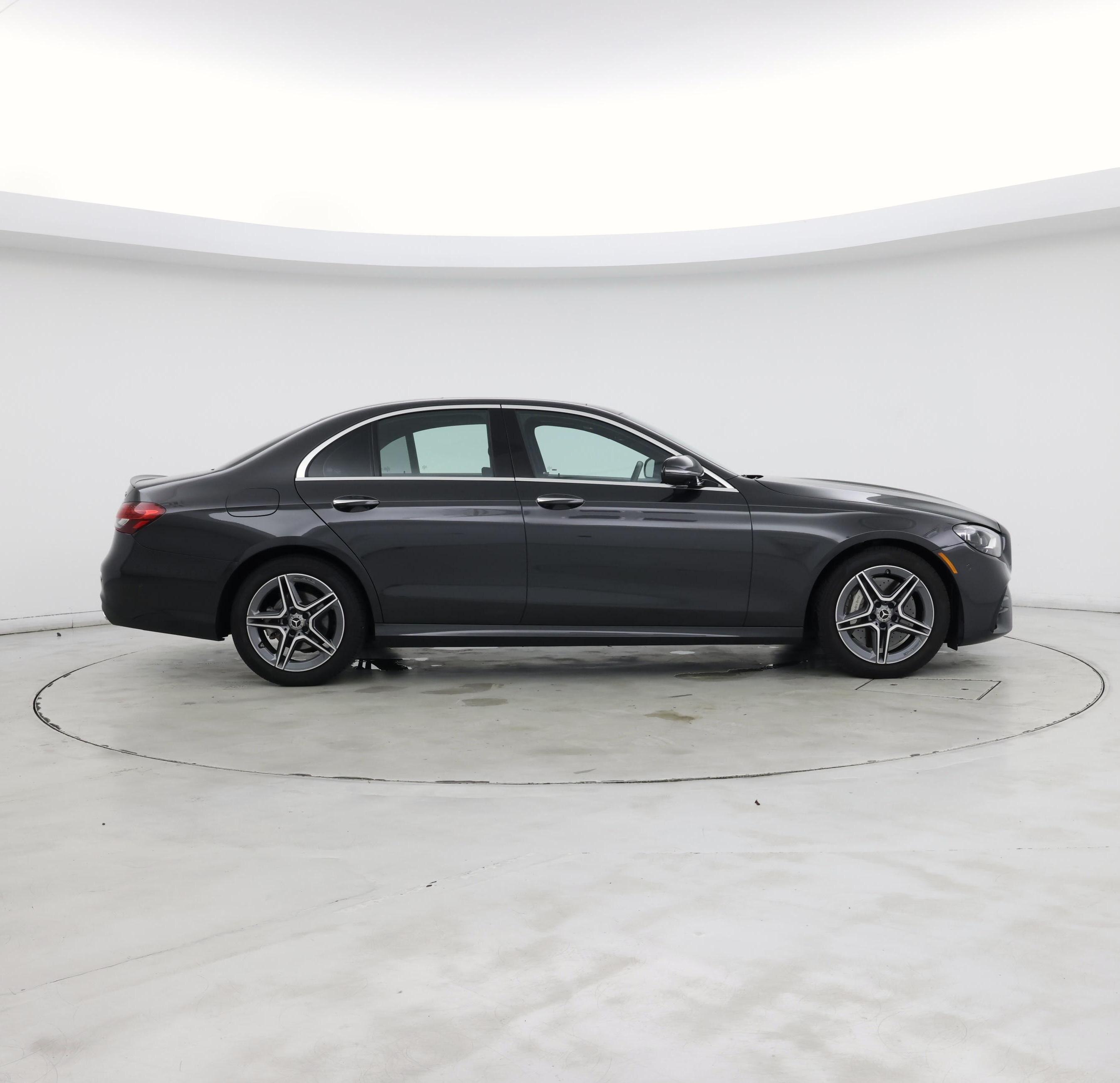 Thumbnail: 2023 Mercedes-Benz E-Class - 7