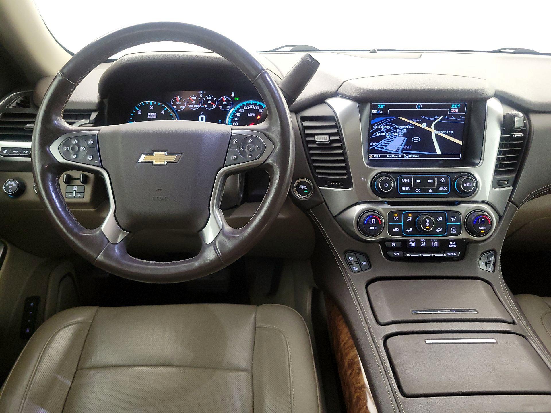 Thumbnail: 2017 Chevrolet Suburban - 10