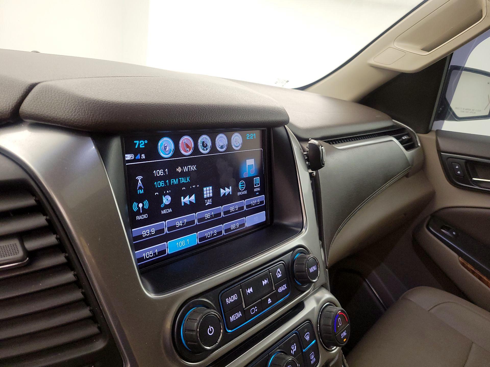 Thumbnail: 2017 Chevrolet Suburban - 16