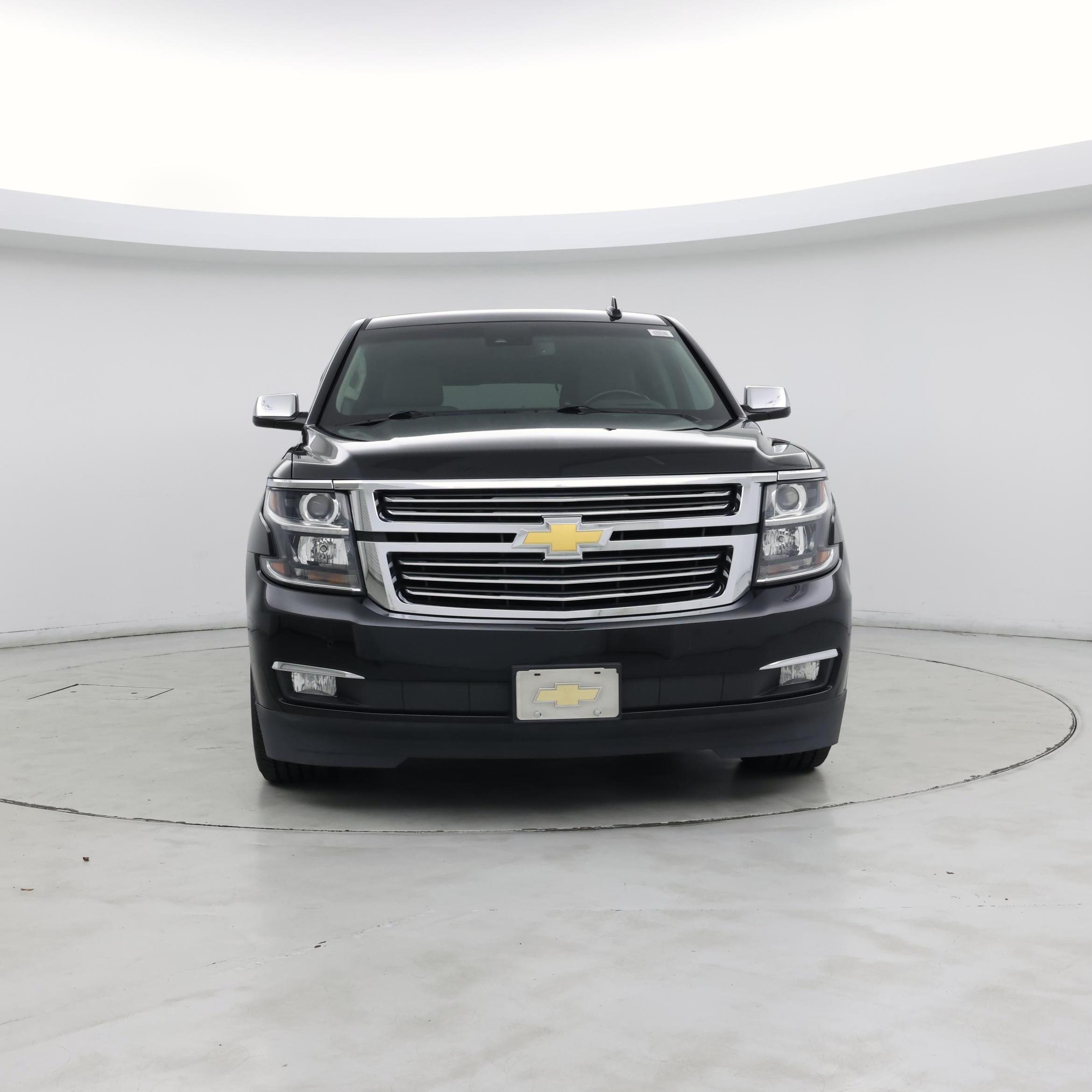 Thumbnail: 2017 Chevrolet Suburban - 5