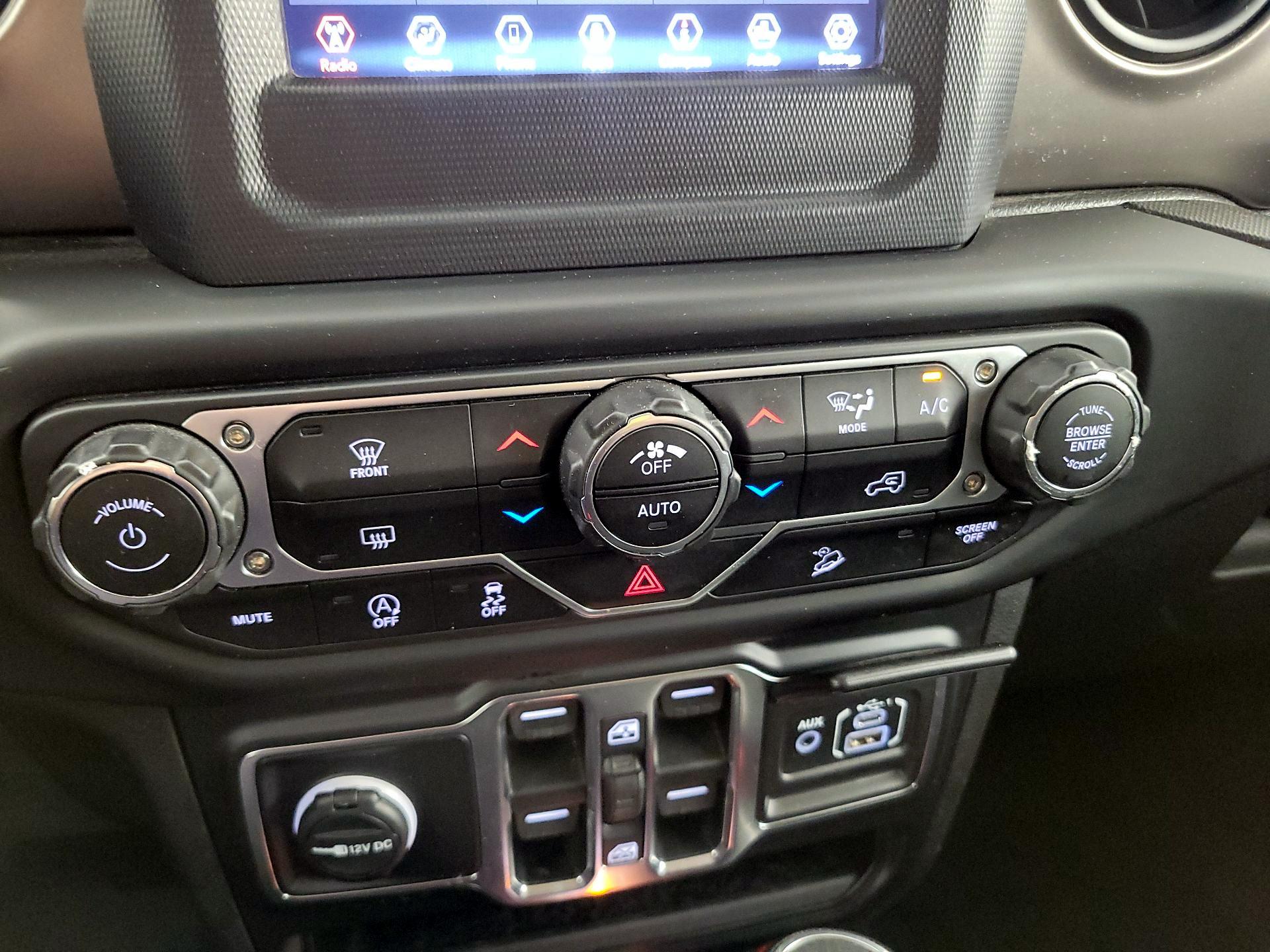 Thumbnail: 2020 Jeep Wrangler - 16