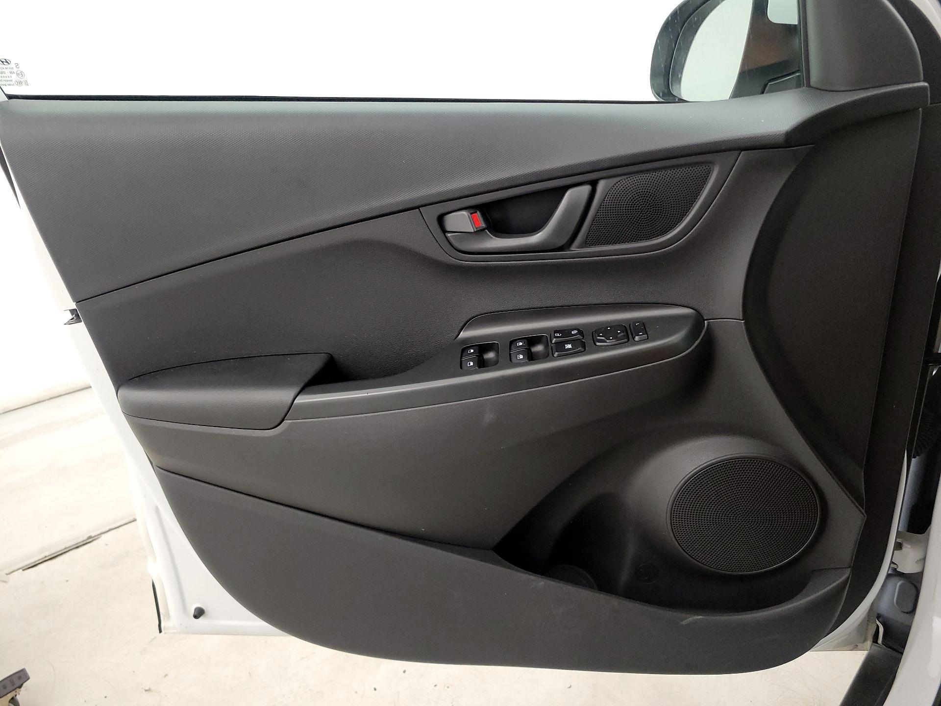 Thumbnail: 2023 Hyundai Kona - 12