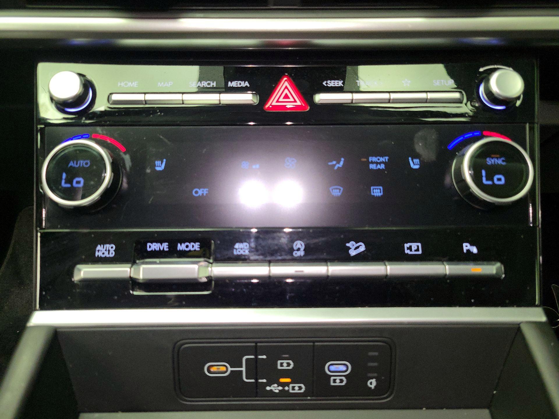 Thumbnail: 2025 Hyundai Santa Fe - 16