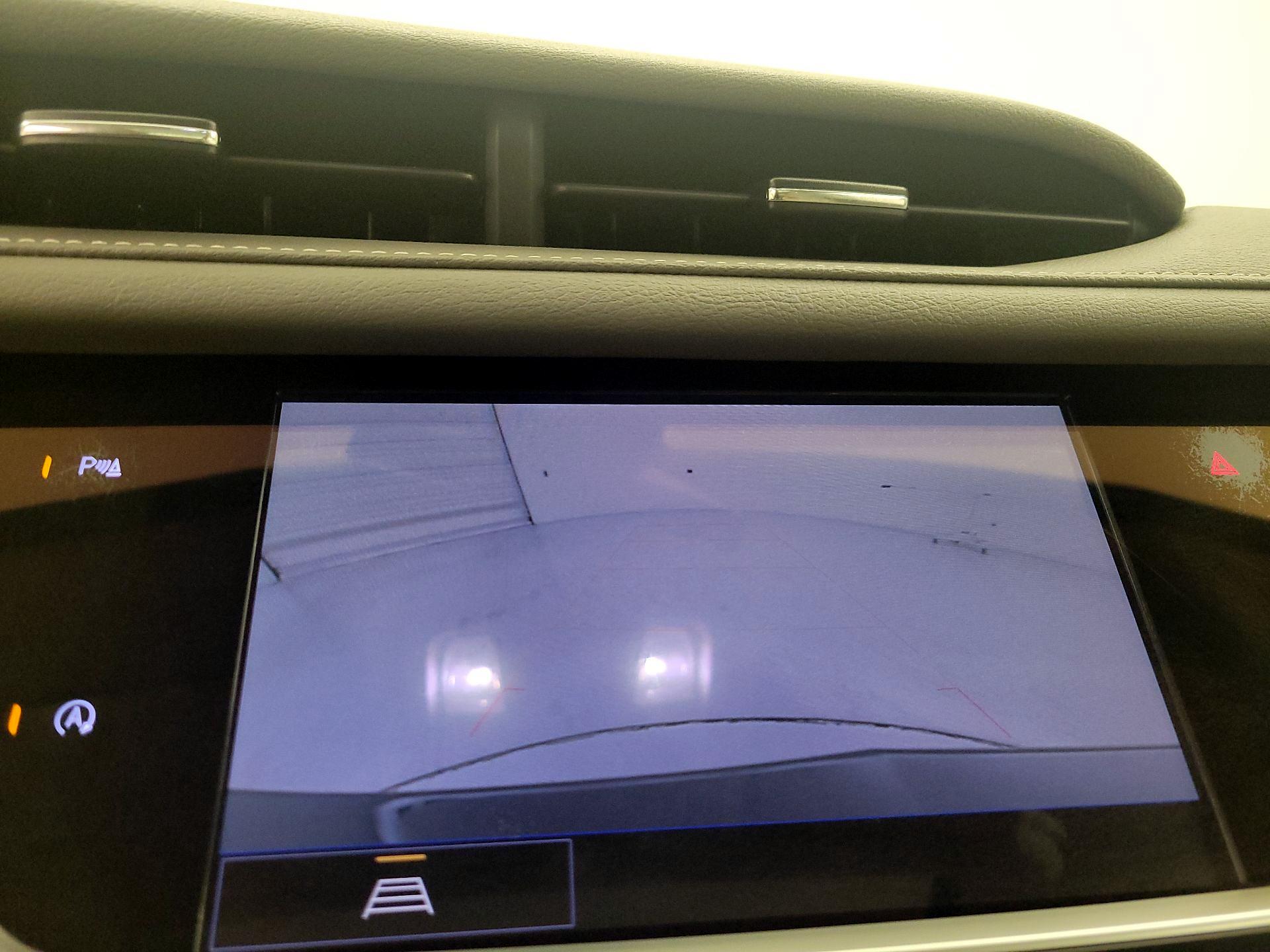Thumbnail: 2021 Cadillac XT5 - 15