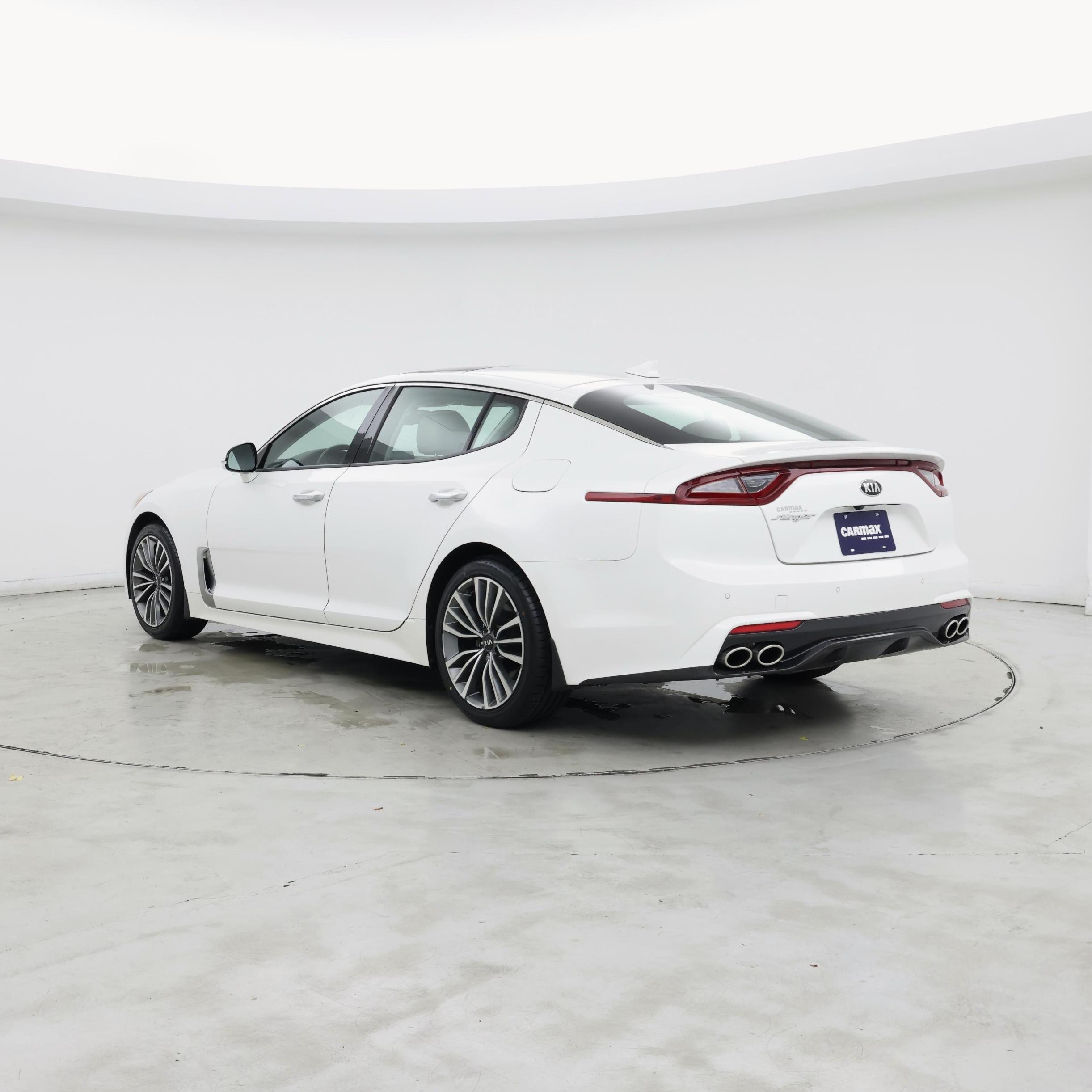 Thumbnail: 2019 Kia Stinger - 2
