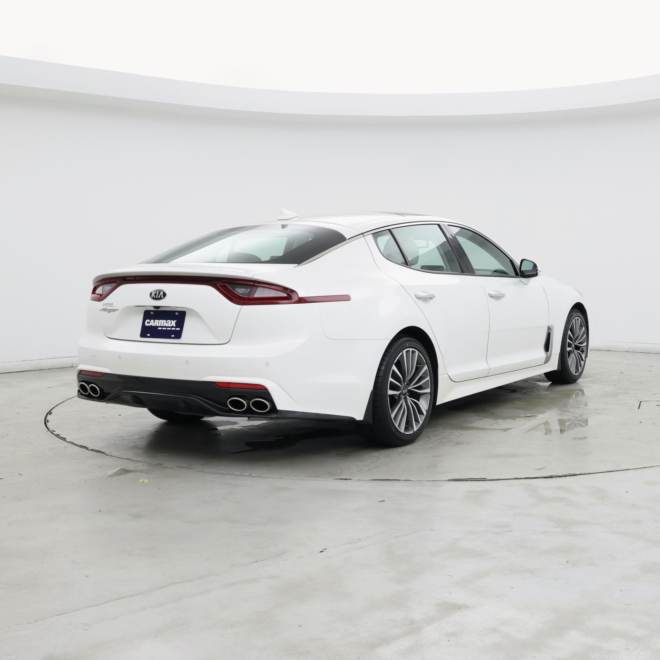 Thumbnail: 2019 Kia Stinger - 8