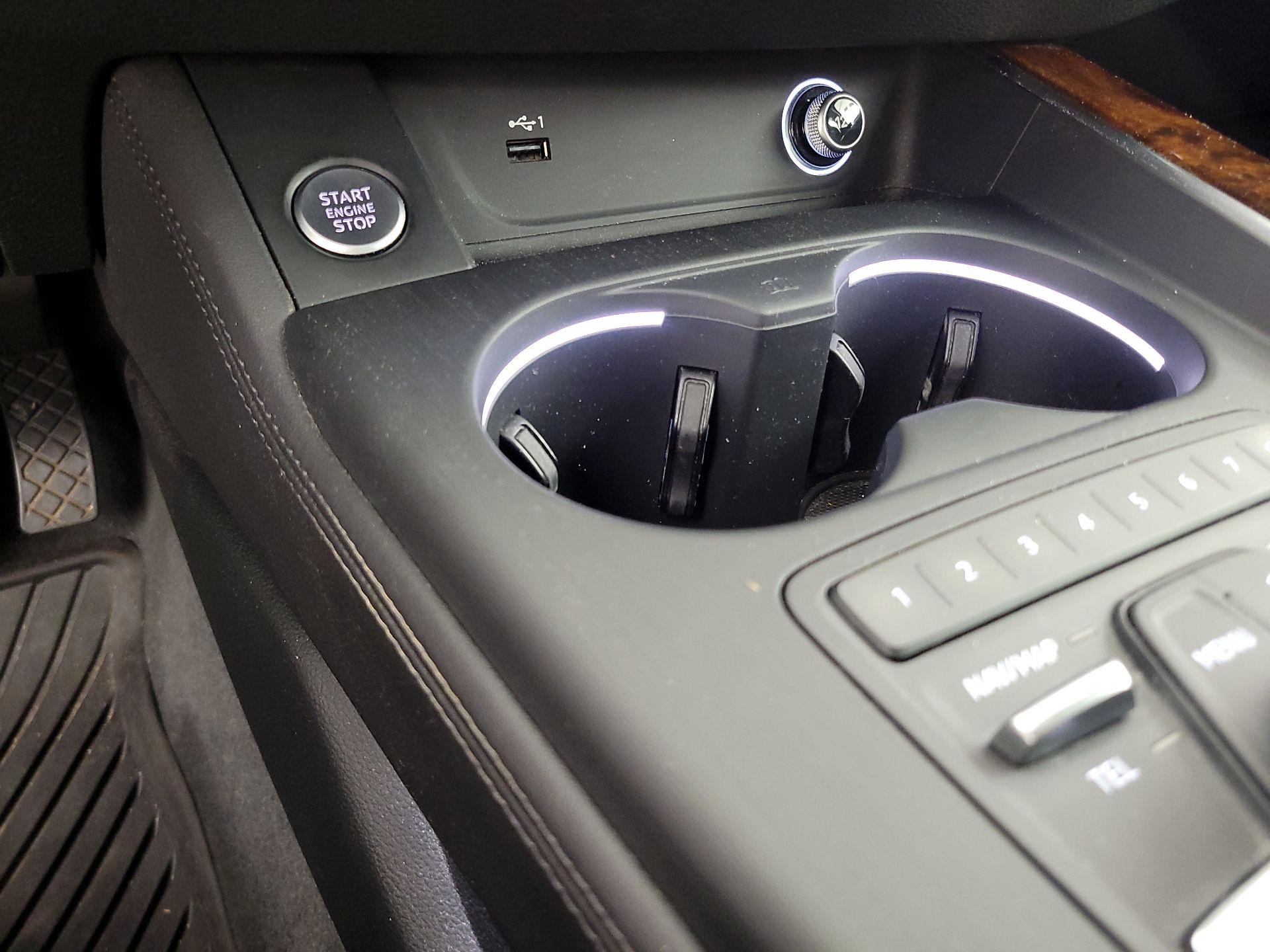 Thumbnail: 2019 Audi A4 - 19