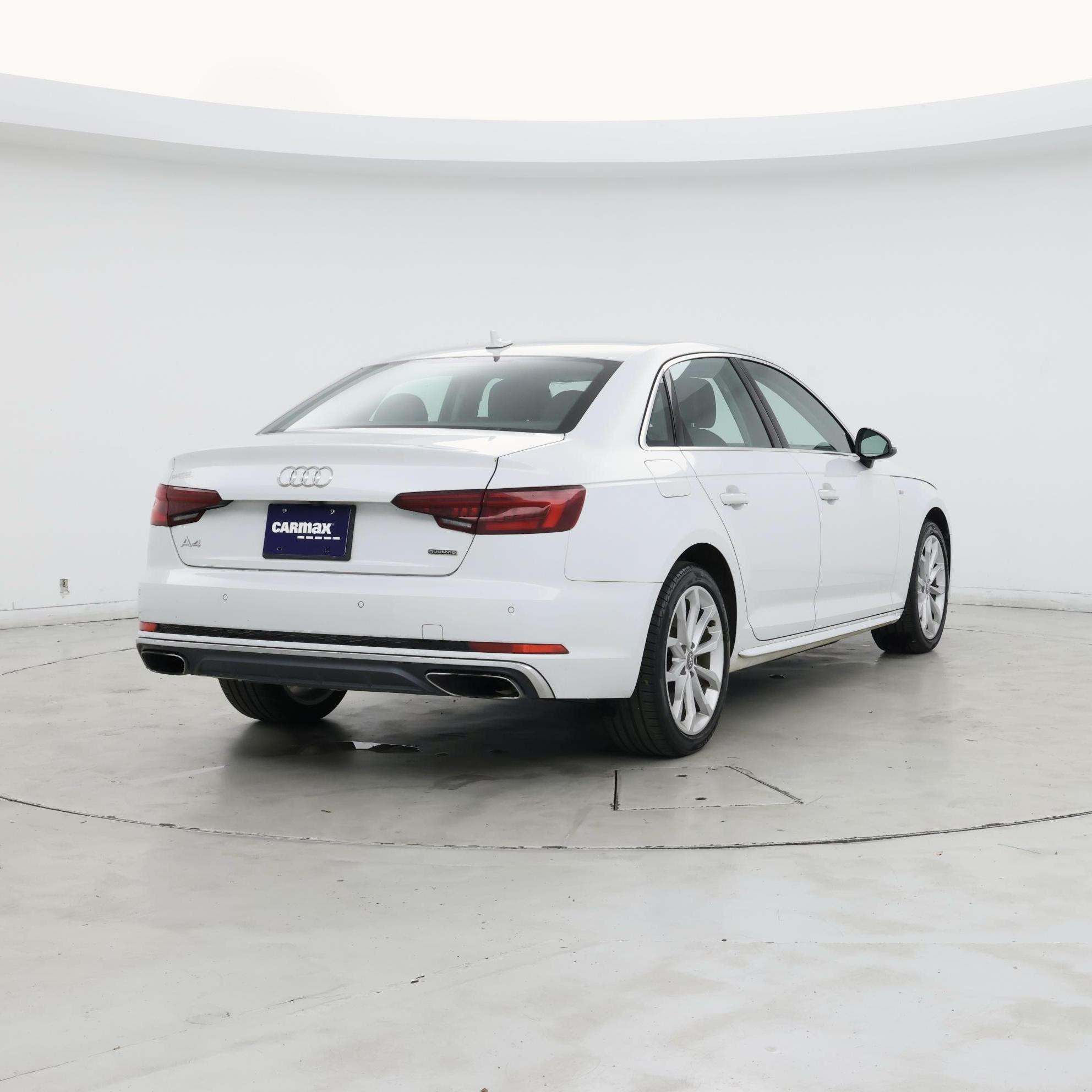 Thumbnail: 2019 Audi A4 - 8