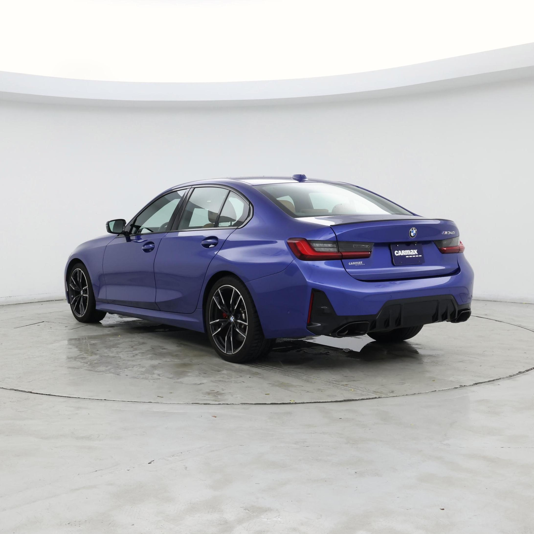 Thumbnail: 2024 BMW 3 Series - 2