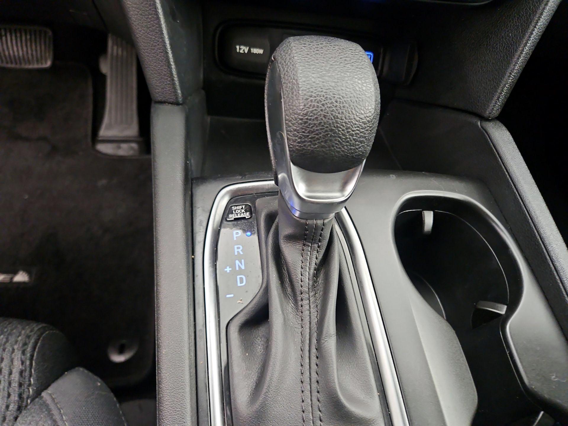 Thumbnail: 2019 Hyundai Santa Fe - 17