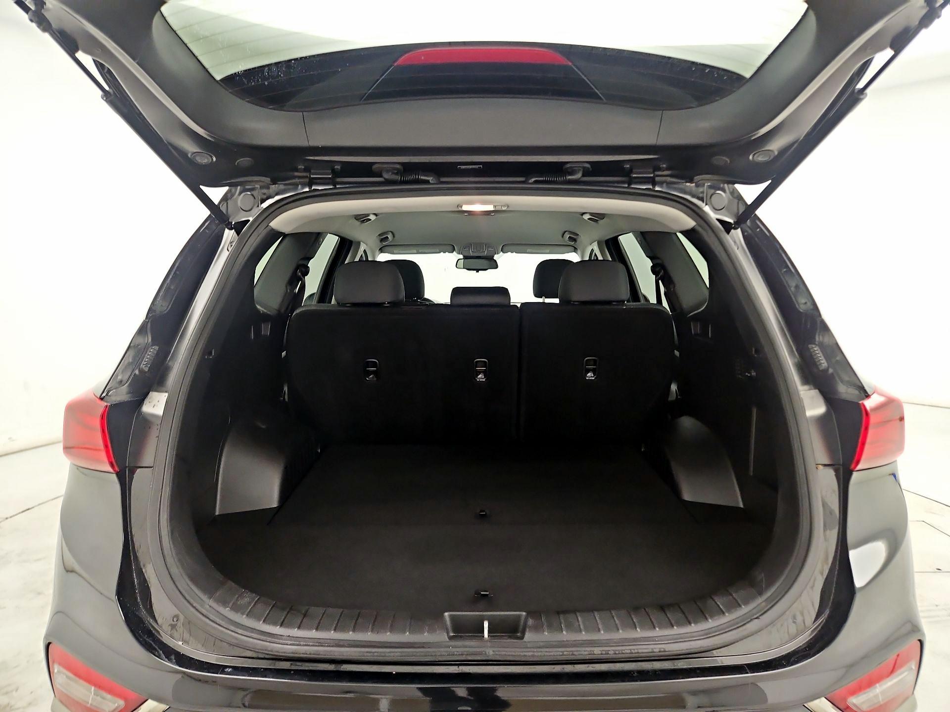 Thumbnail: 2019 Hyundai Santa Fe - 20