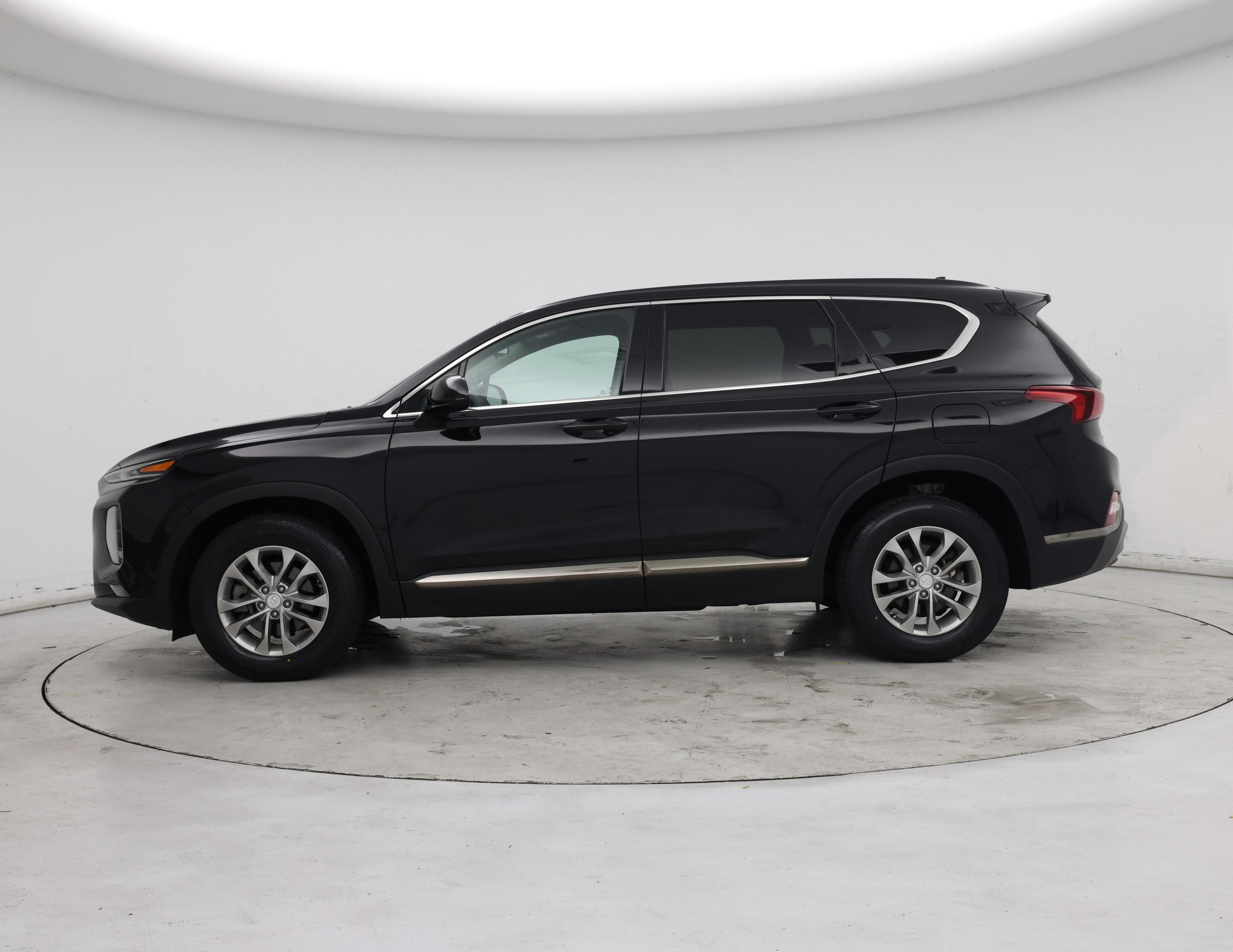 Thumbnail: 2019 Hyundai Santa Fe - 3